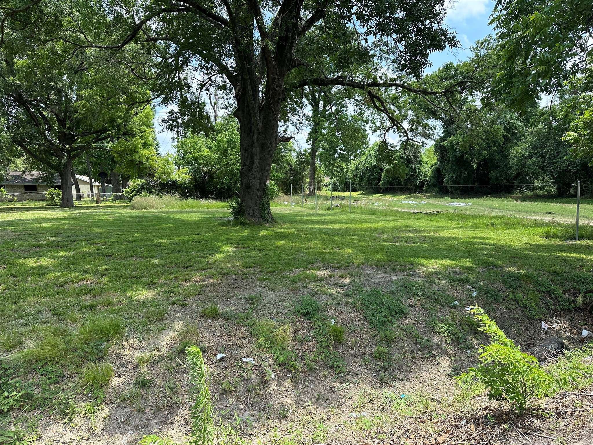 Houston, TX 77088,0 De Priest ST