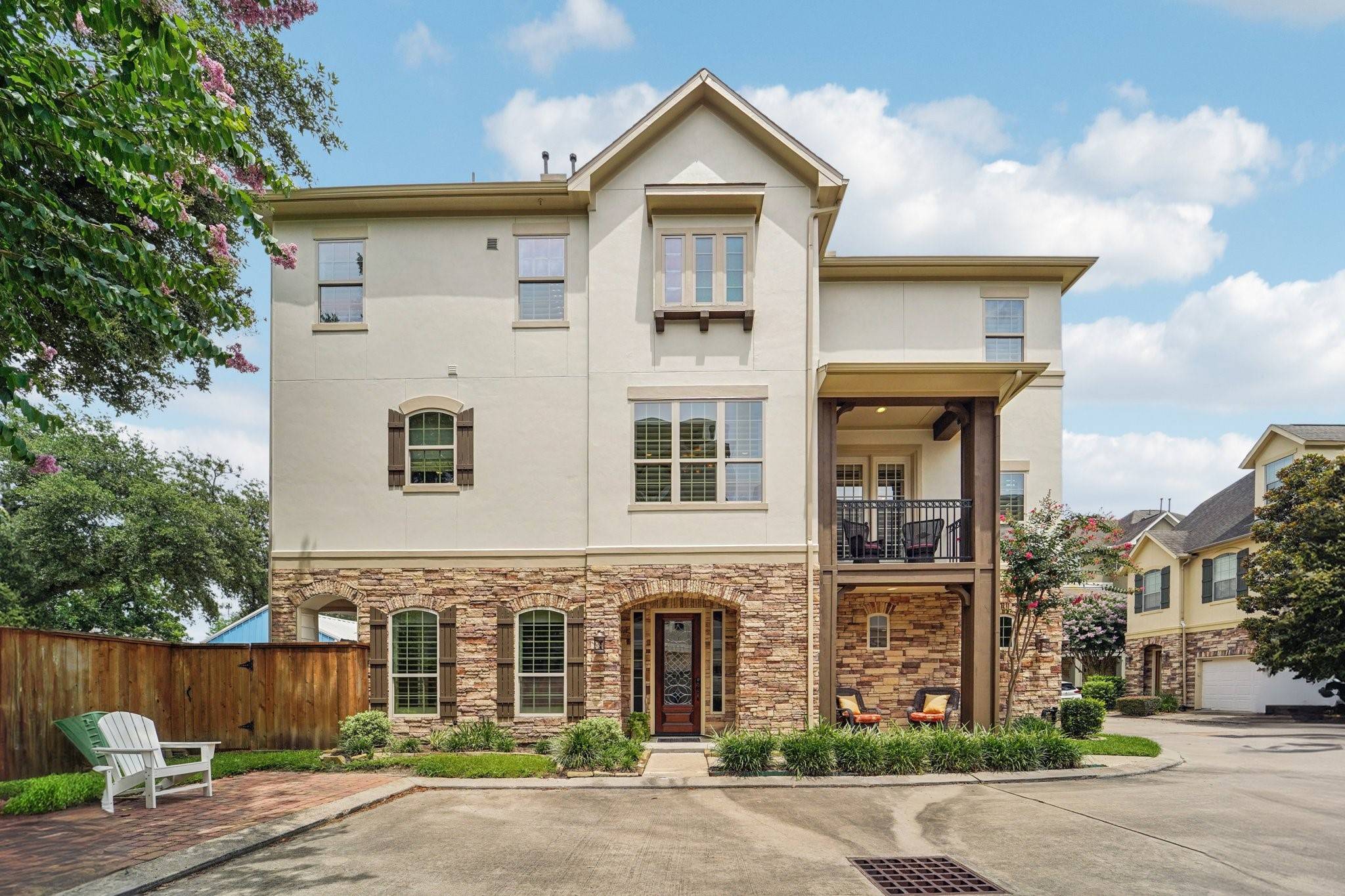 Houston, TX 77055,9114 Campbell CT