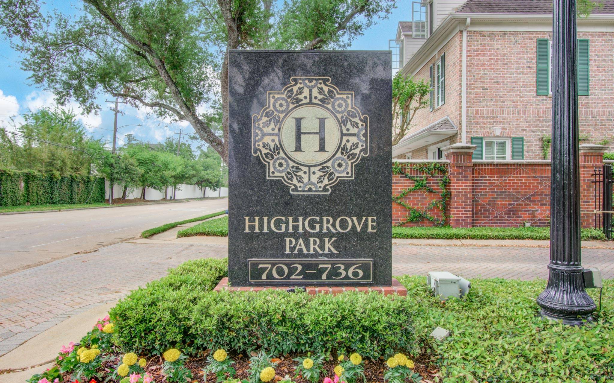 Houston, TX 77024,728 Highgrove PARK