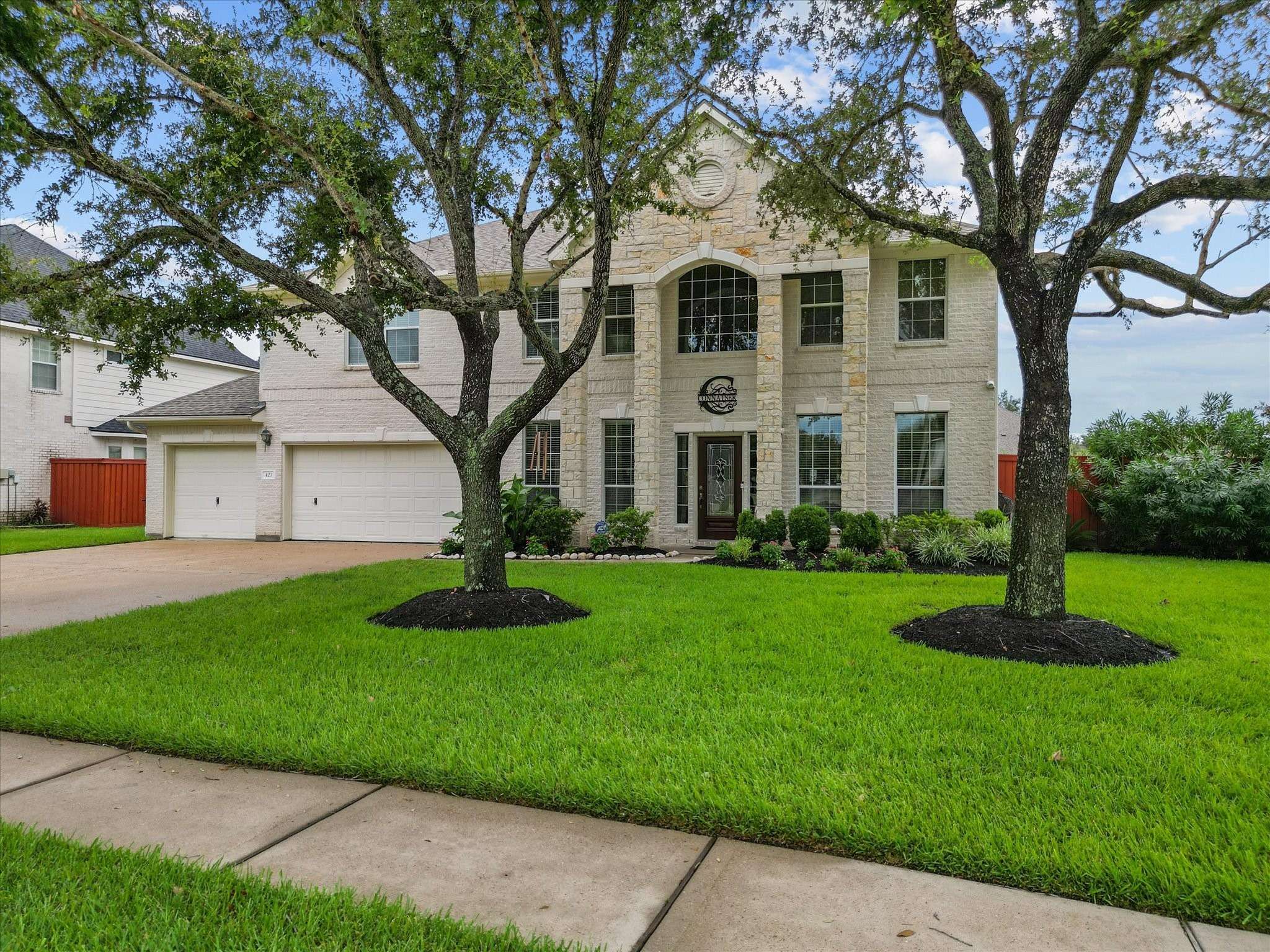 League City, TX 77573,423 White Oak Pointe