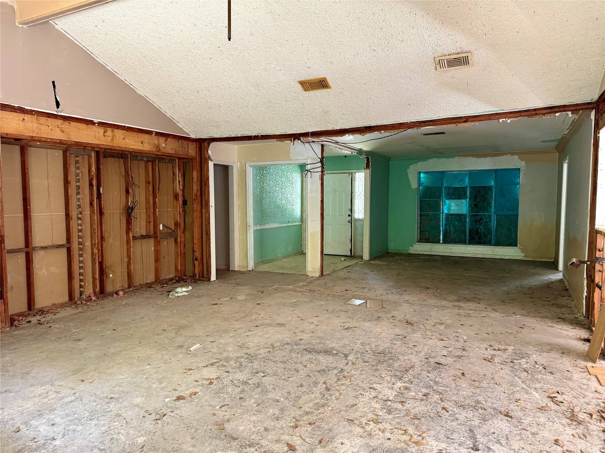 Houston, TX 77066,5118 Lawn Arbor DR