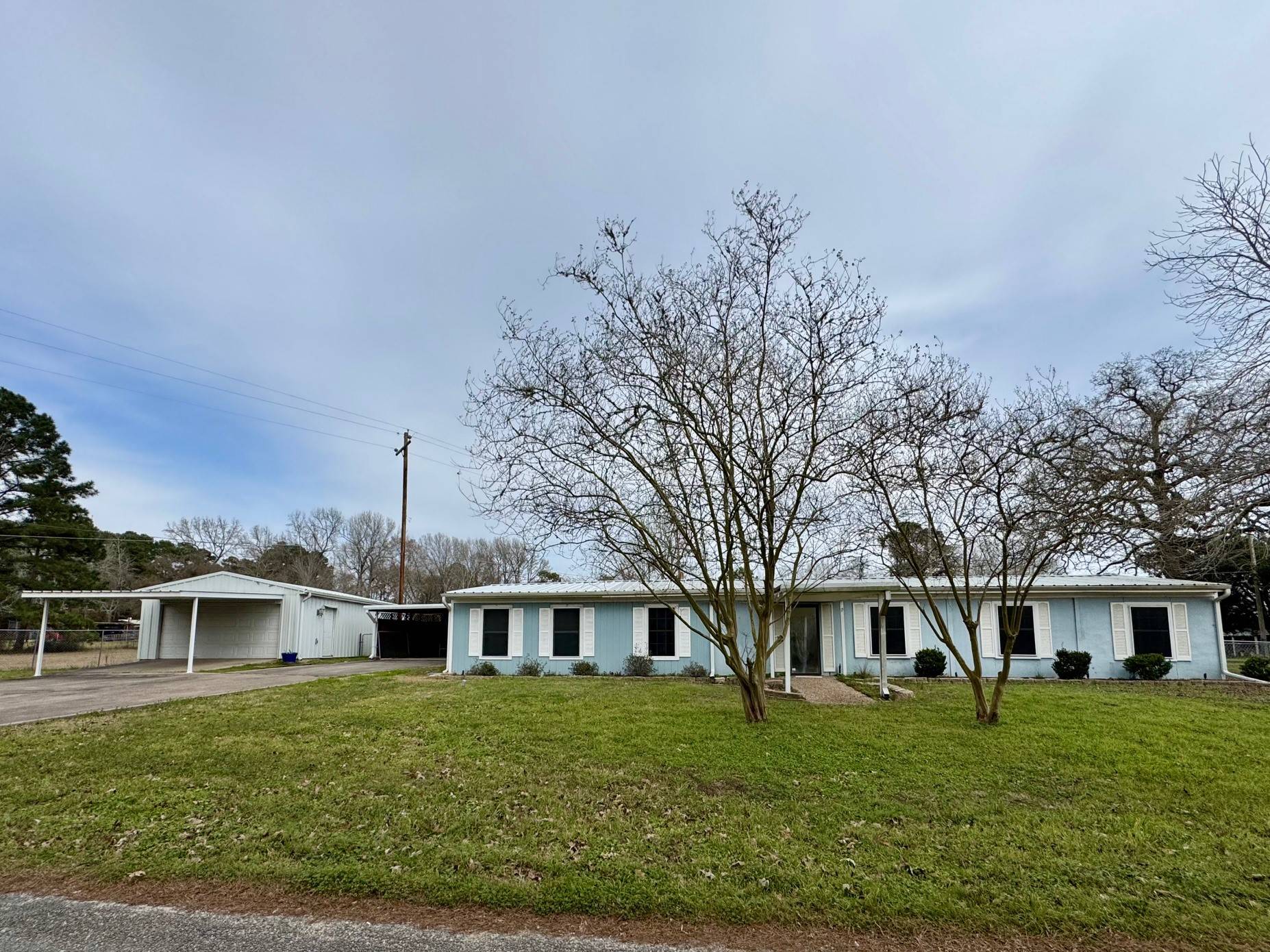 Trinity, TX 75862,187 Lakewood DR