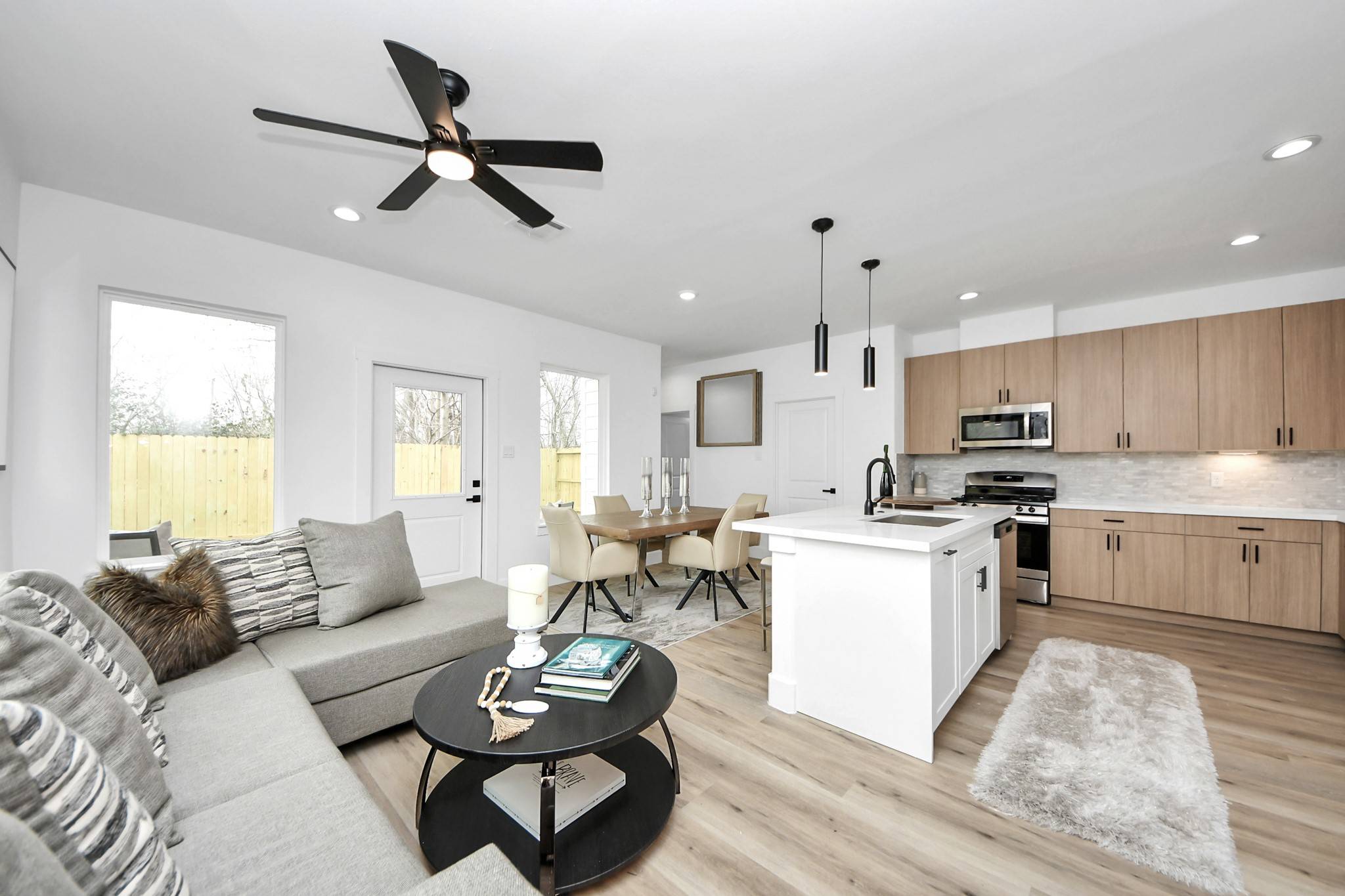 Houston, TX 77051,9028 Scott ST