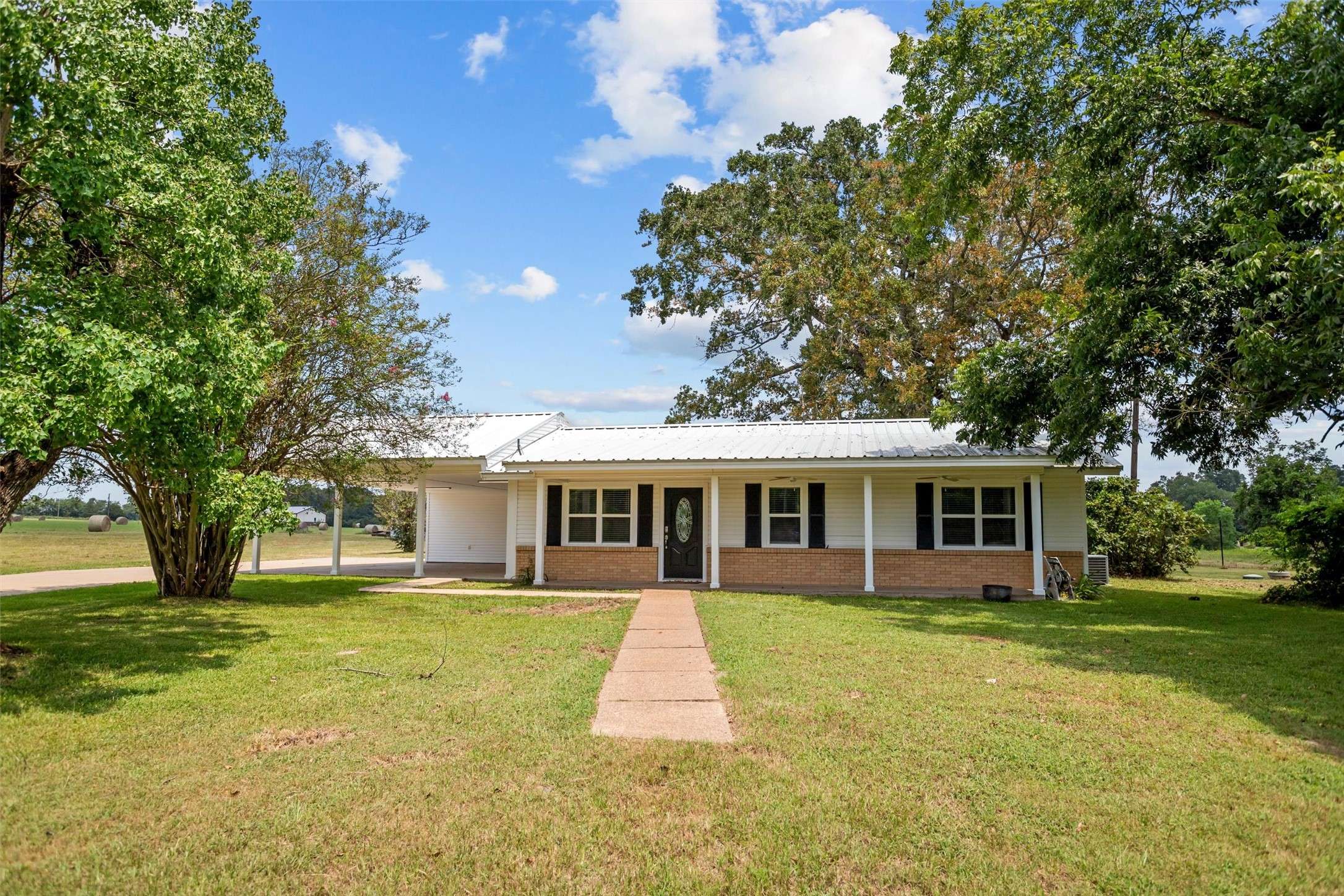 Lovelady, TX 75851,8279 State Highway 19 S