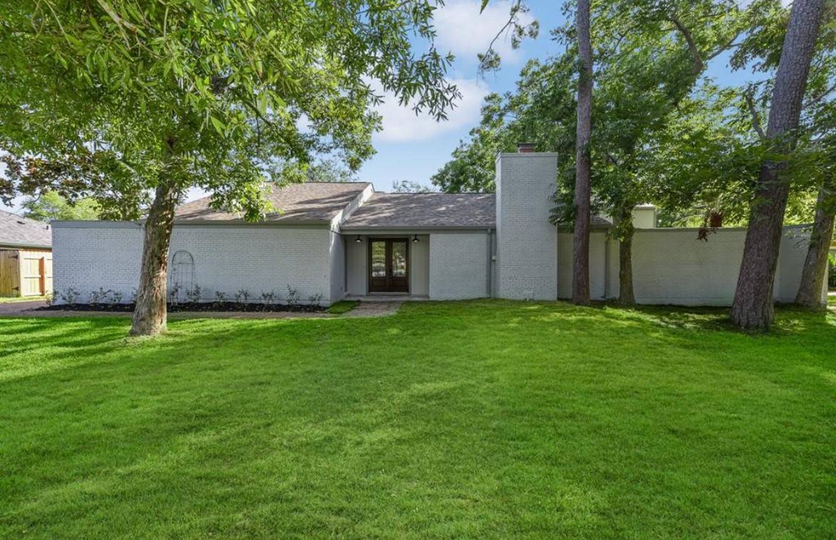 Friendswood, TX 77546,6 Earlham DR
