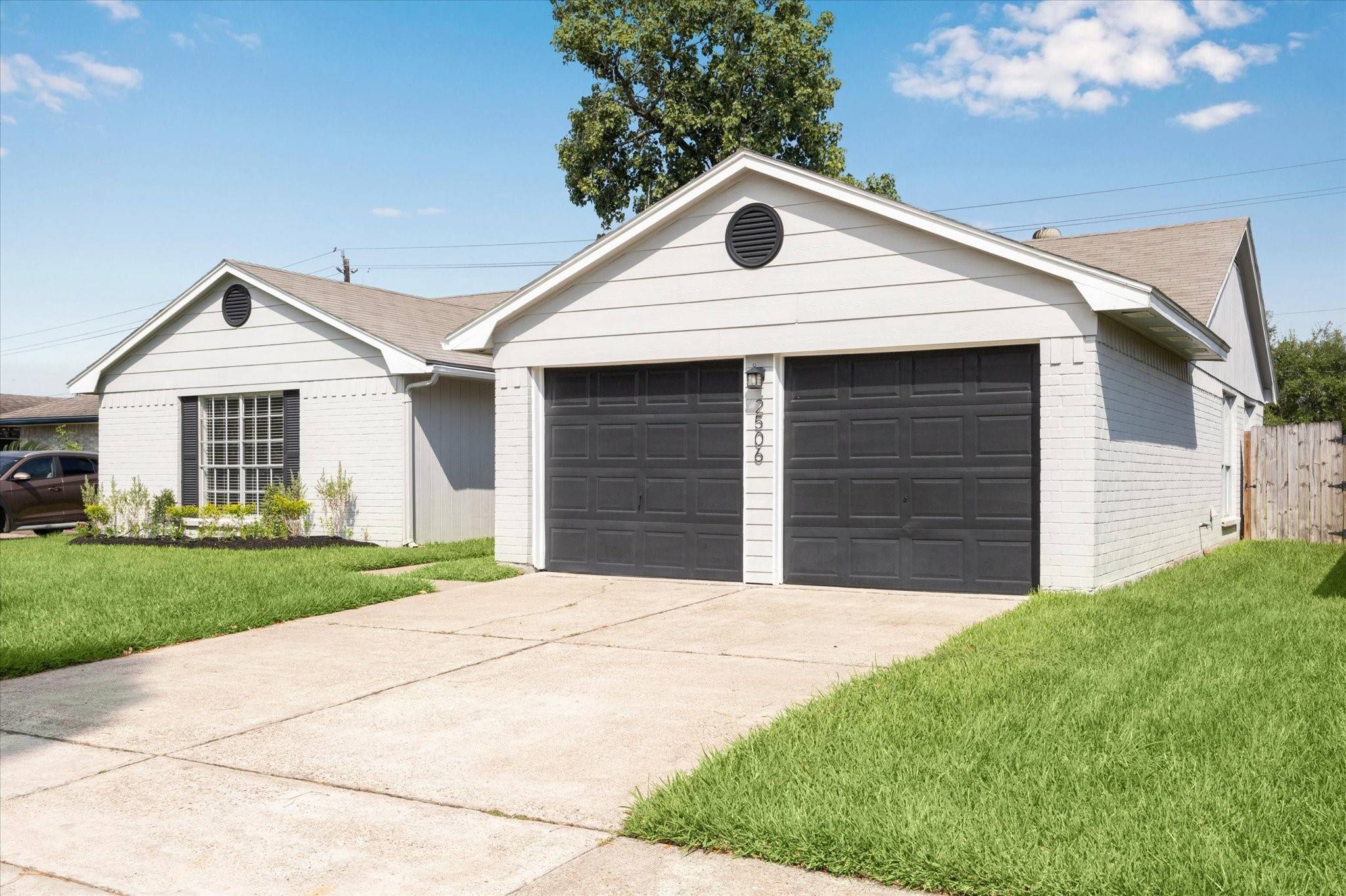Friendswood, TX 77546,2506 Colonial Ridge DR