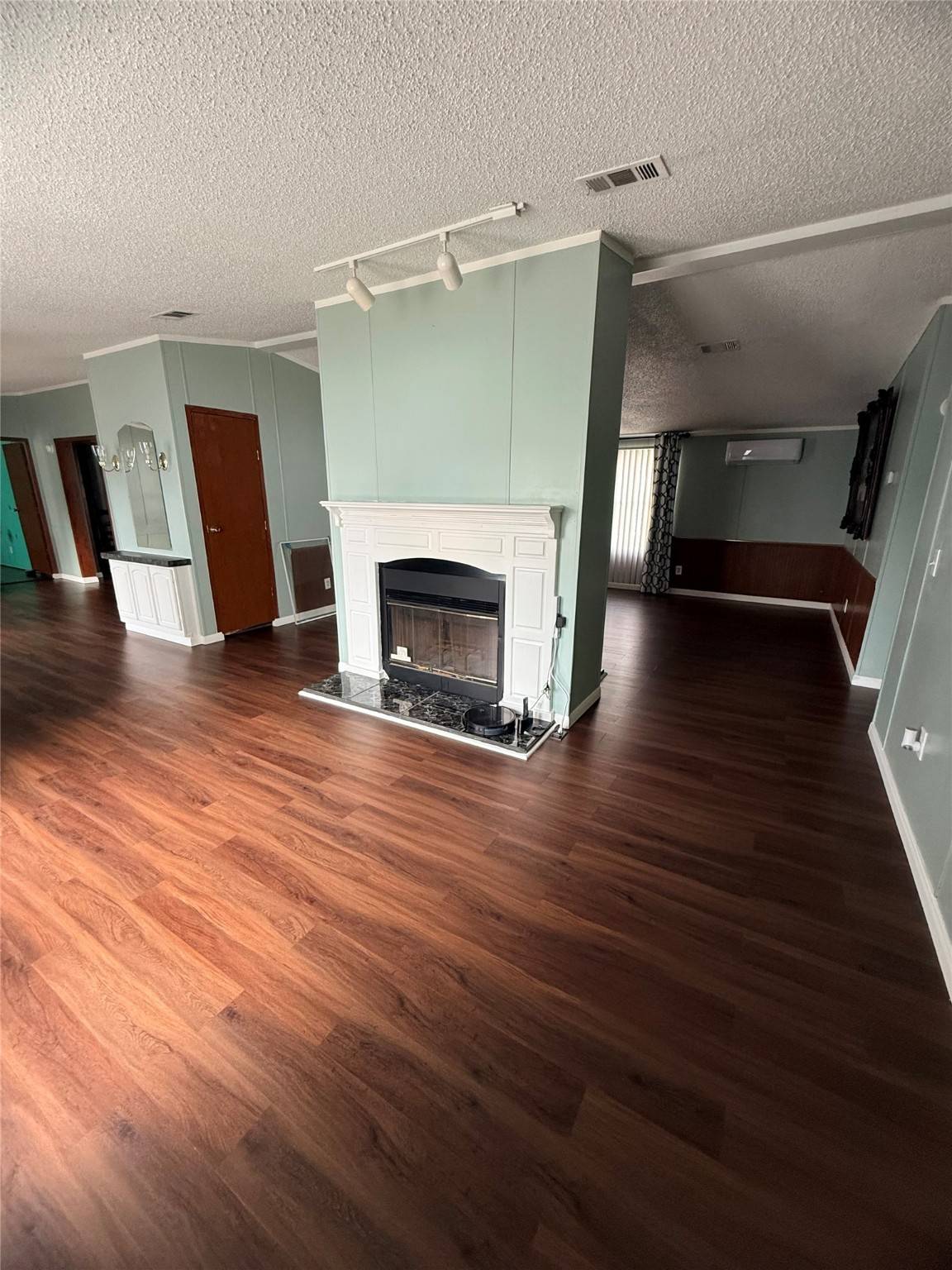 Pasadena, TX 77503,2825 Lily ST