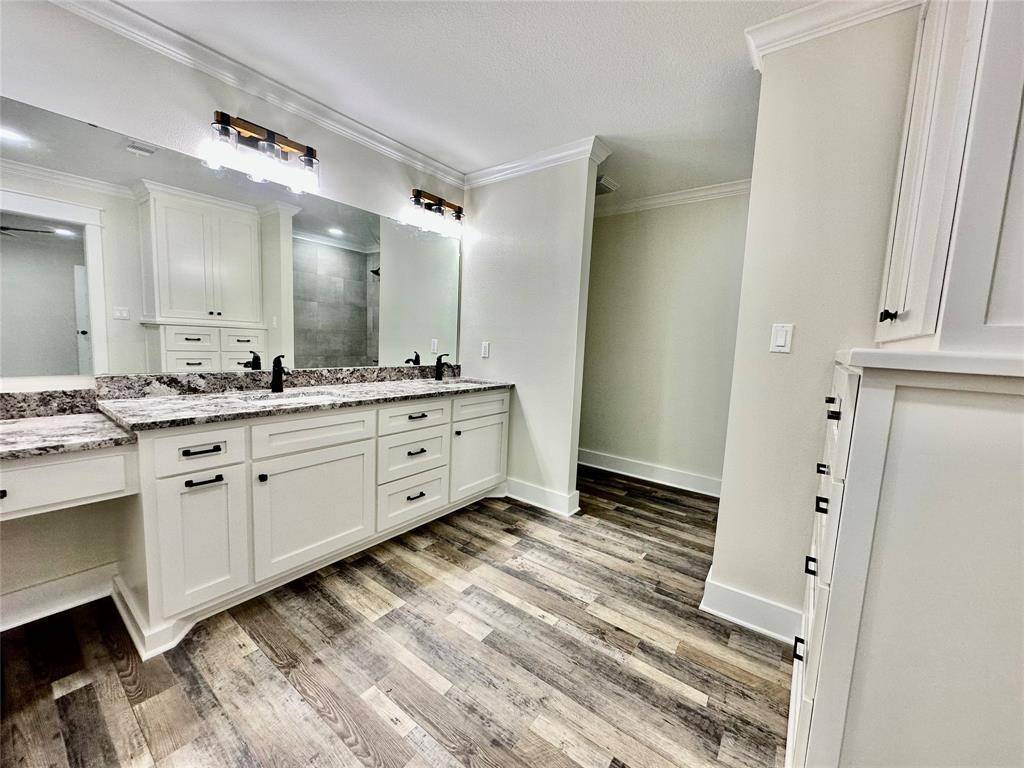 Woodville, TX 75979,230 Charmaine DR E