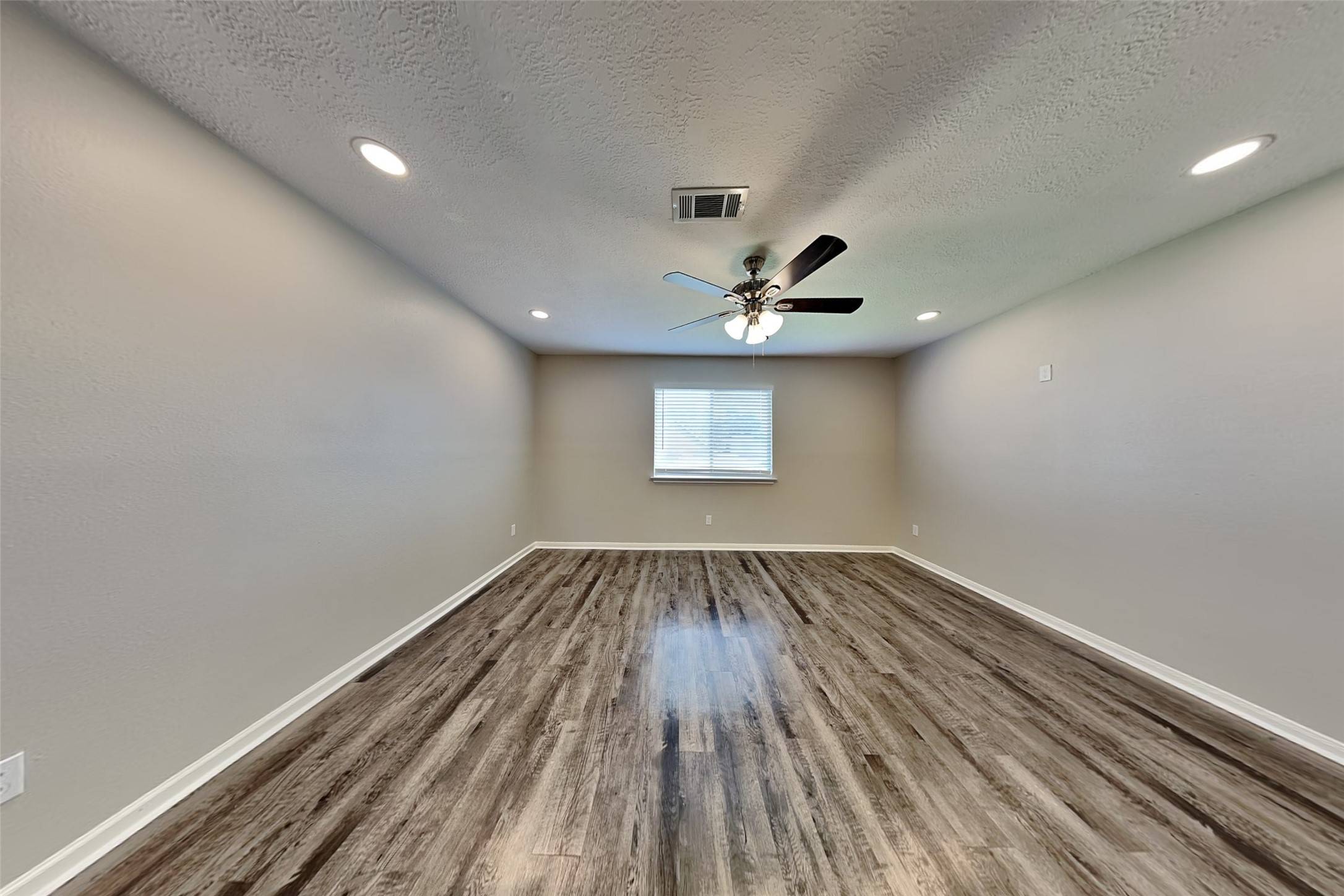 Humble, TX 77346,5711 Deer Timbers TRL