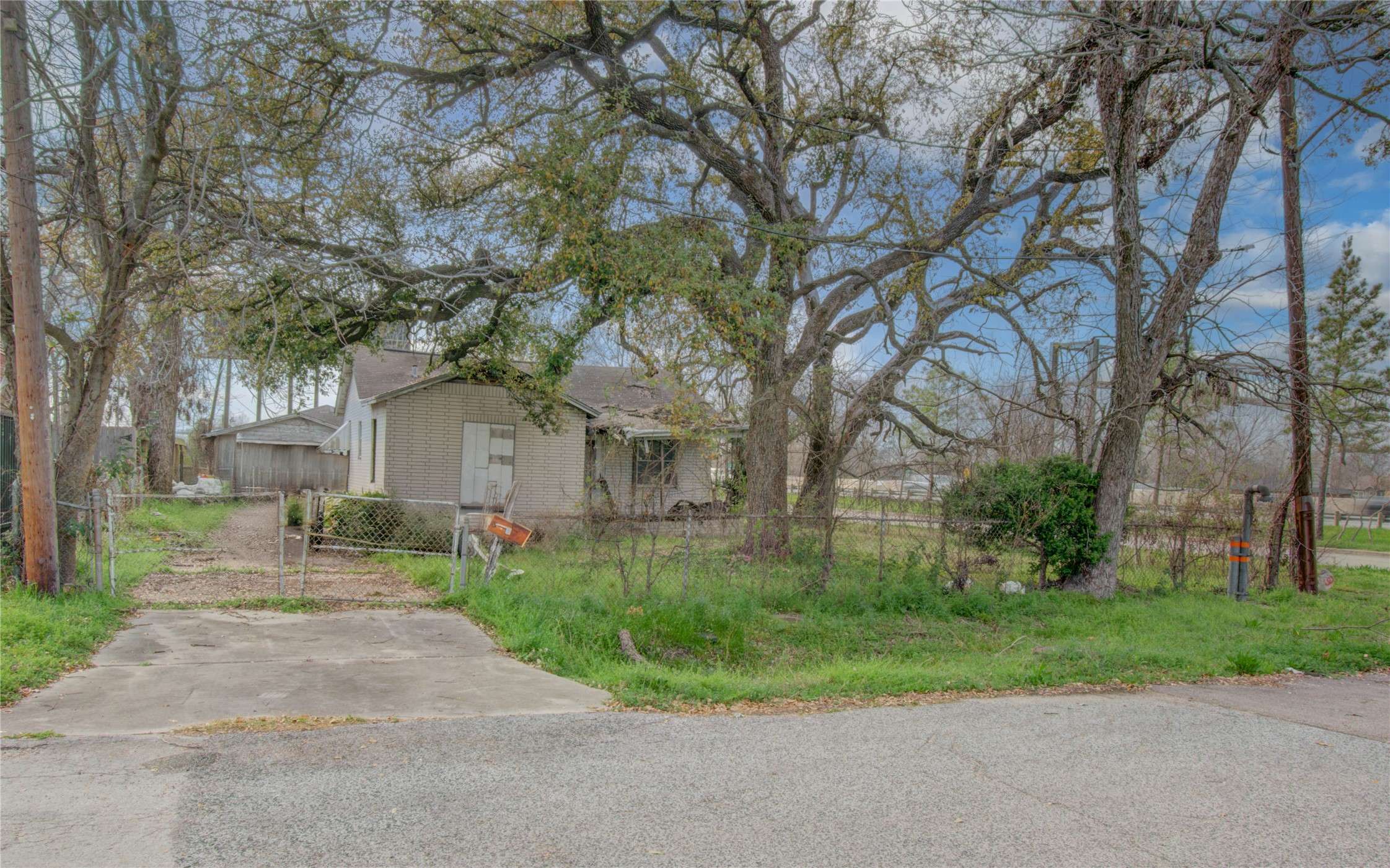 Houston, TX 77026,5305 Kashmere ST