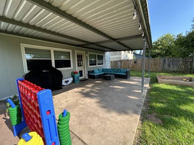 League City, TX 77573,305 Bull Run DR