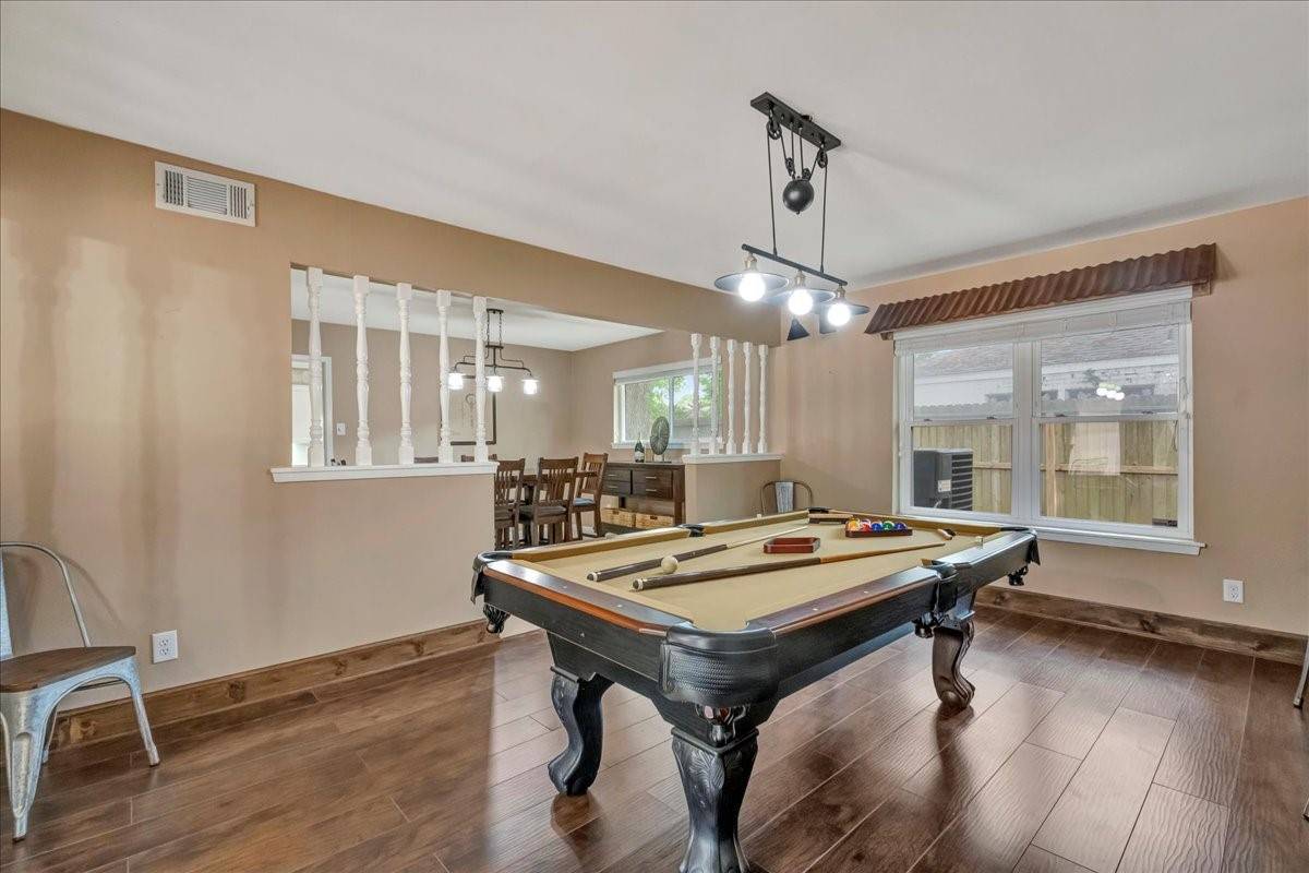 Houston, TX 77058,18435 Point Lookout DR