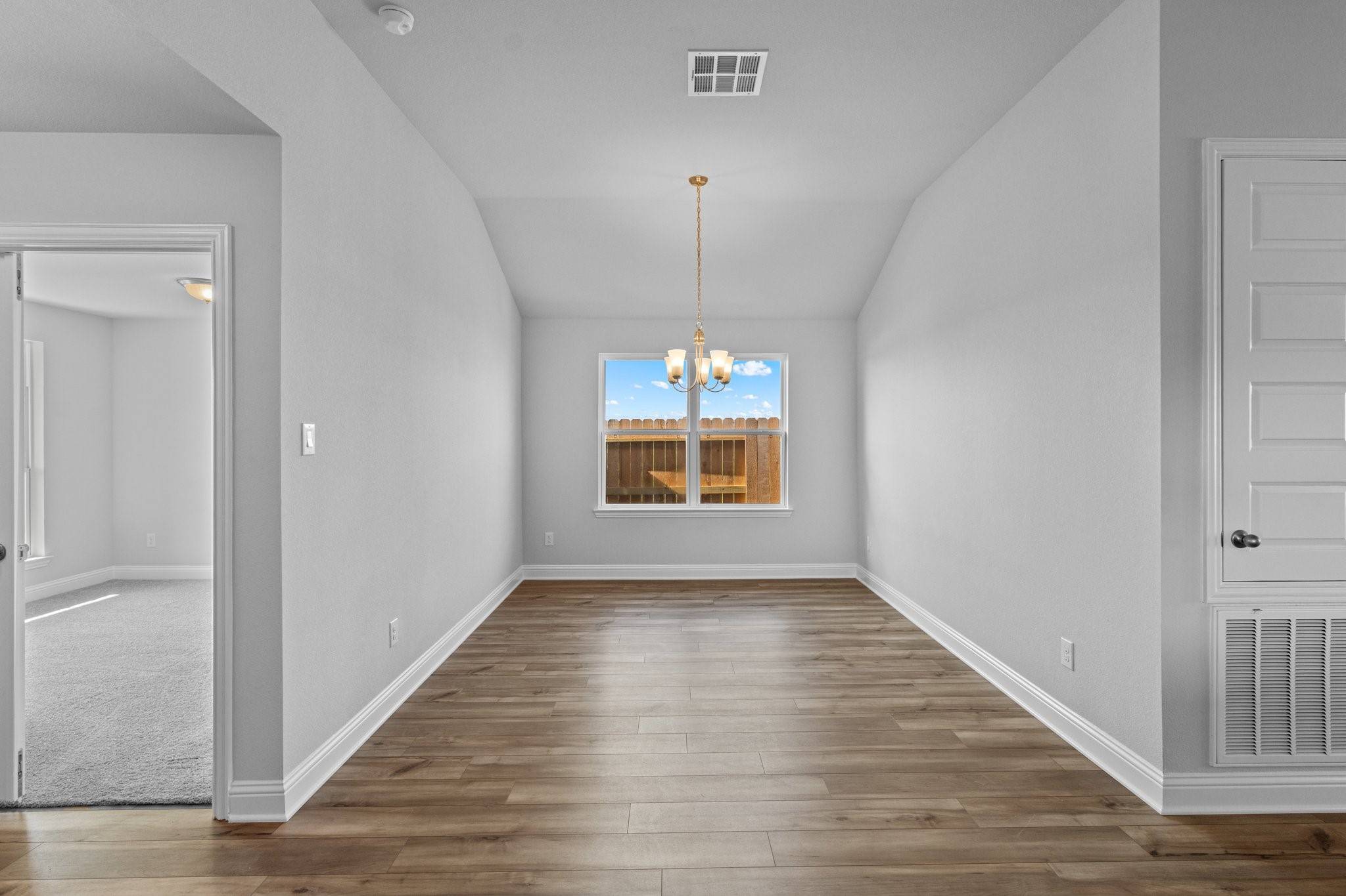 Dayton, TX 77535,2233 W POST OAK CIR