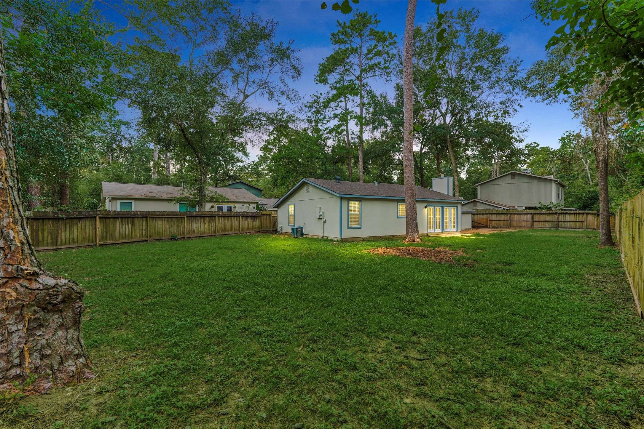 The Woodlands, TX 77380,1109 E Red Cedar CIR