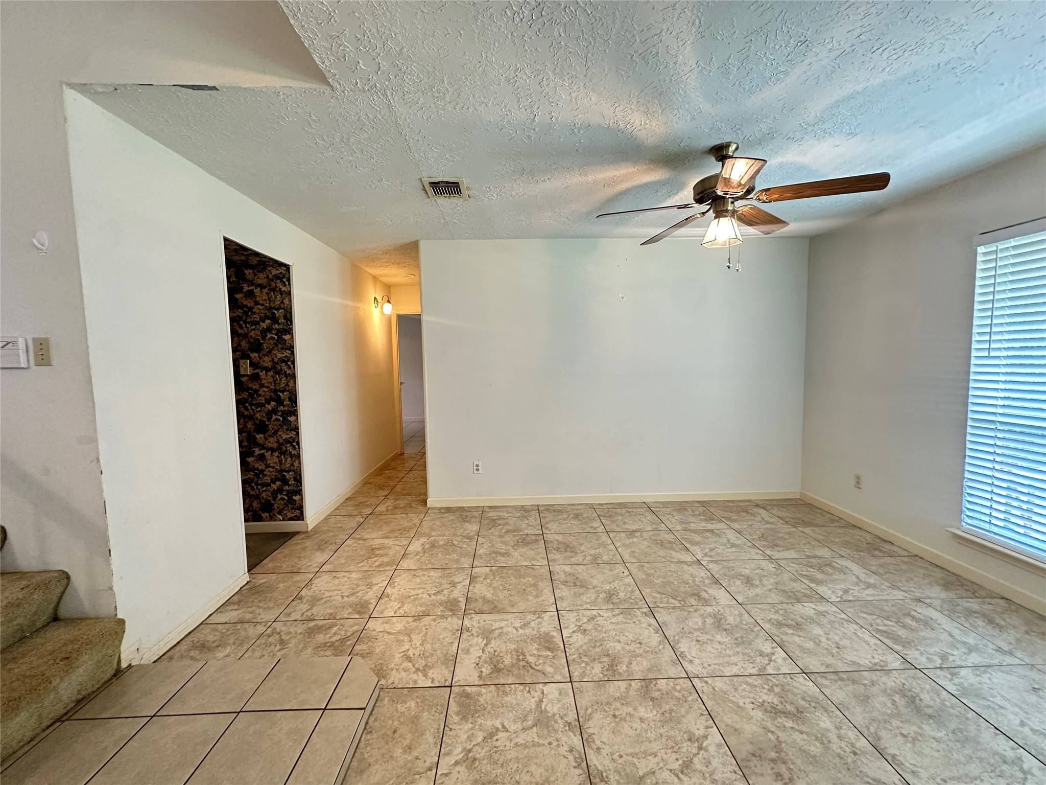 Sugar Land, TX 77479,3306 Kempwood DR