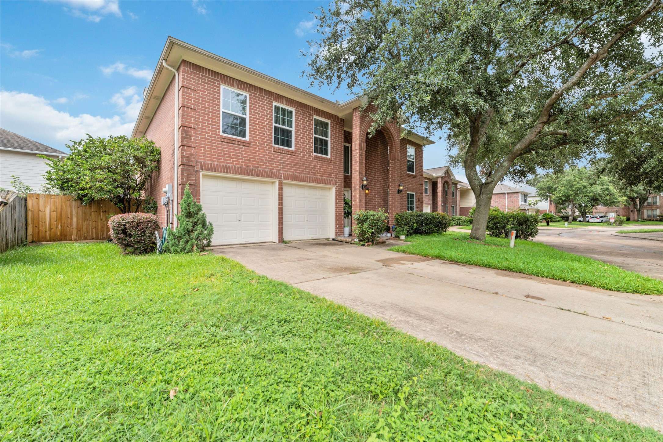 Houston, TX 77036,8271 Golf Green CIR