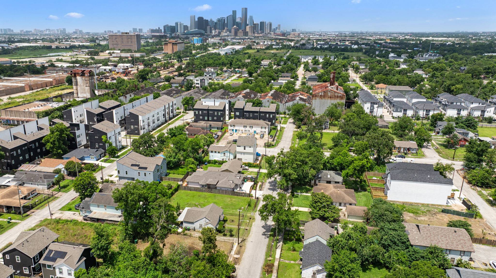 Houston, TX 77020,4724 Coke ST
