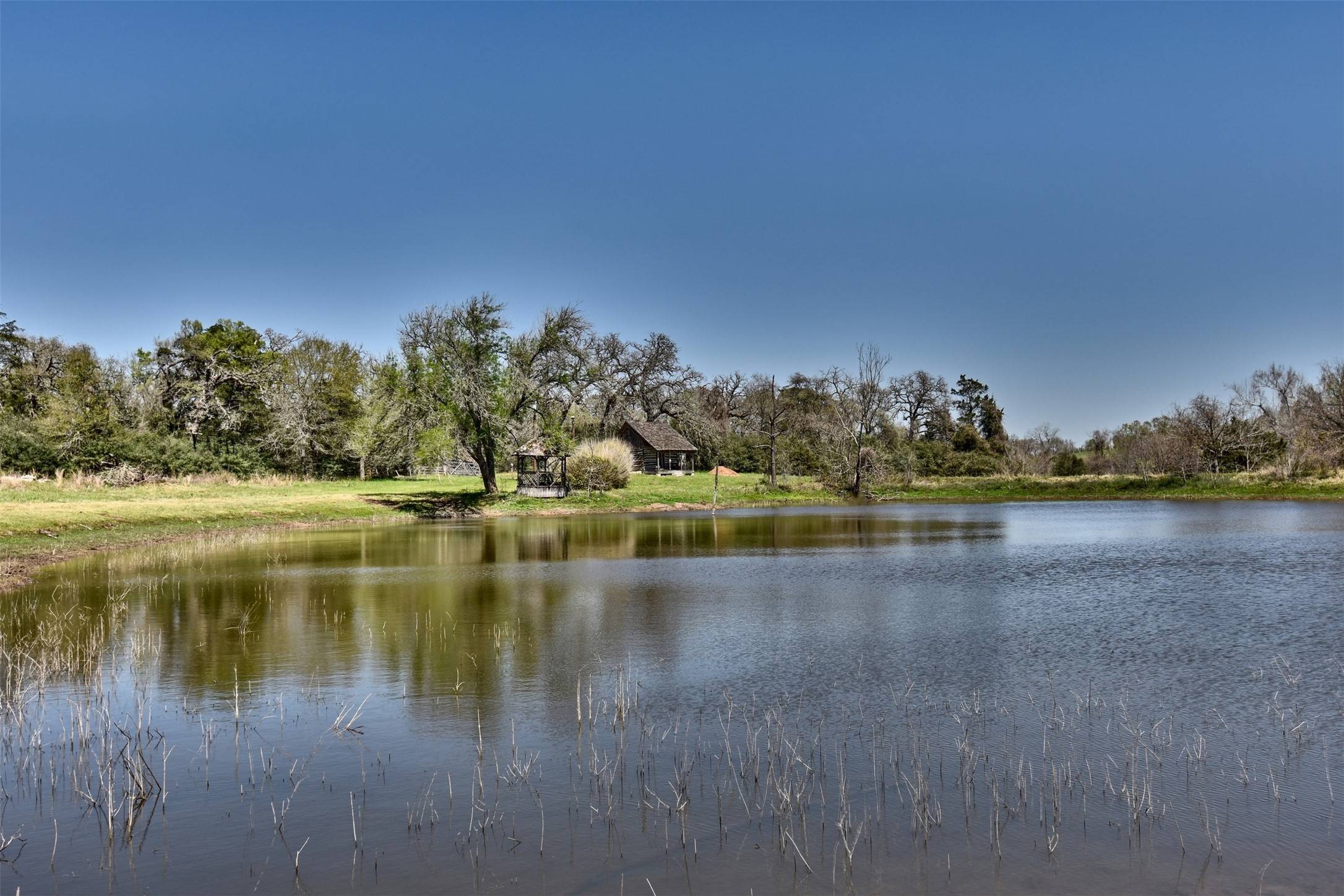 New Ulm, TX 78950,7224 E Richter LN