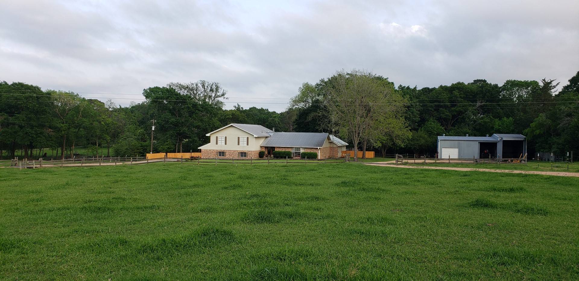 Brenham, TX 77833,2355 Jackson League CIR