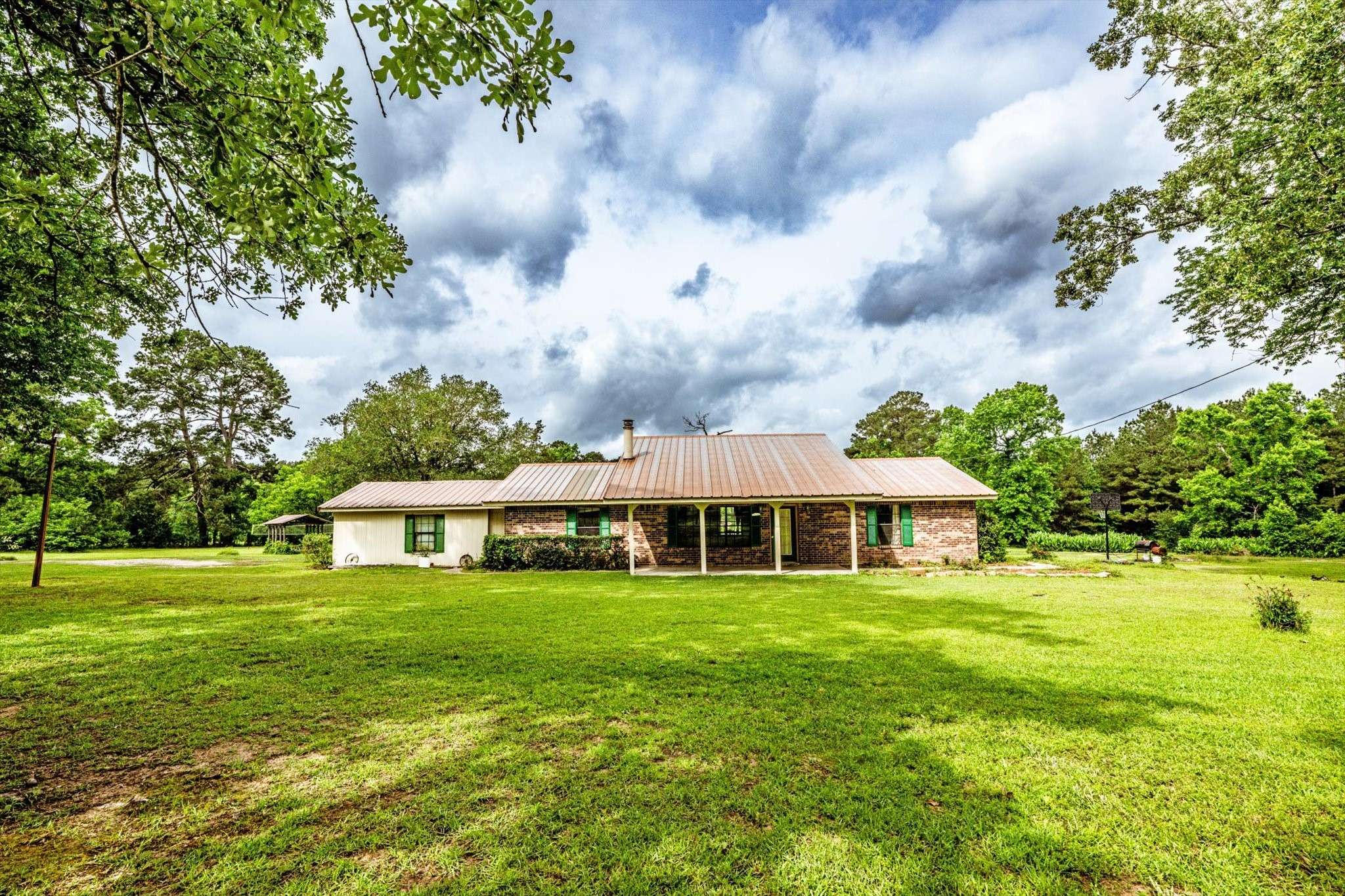 New Waverly, TX 77358,151 Parker RD