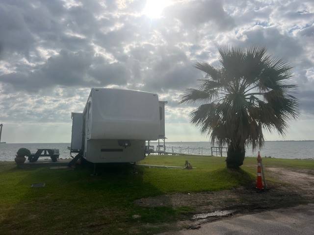 San Leon, TX 77539,0 8