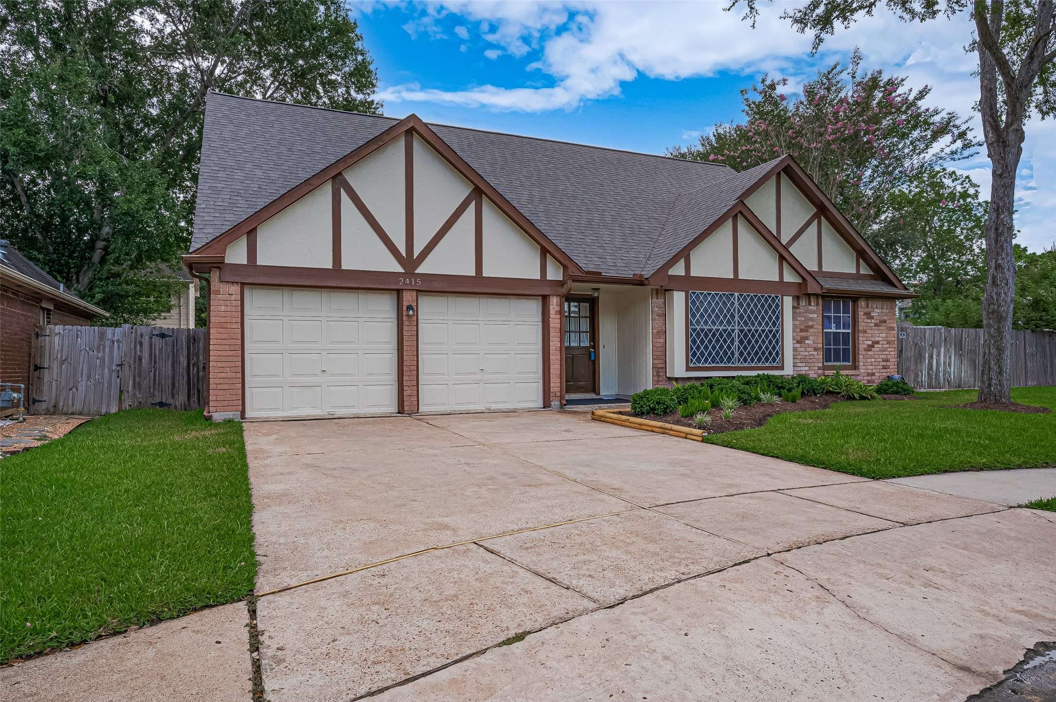 Sugar Land, TX 77478,2415 Pebbledowne CIR