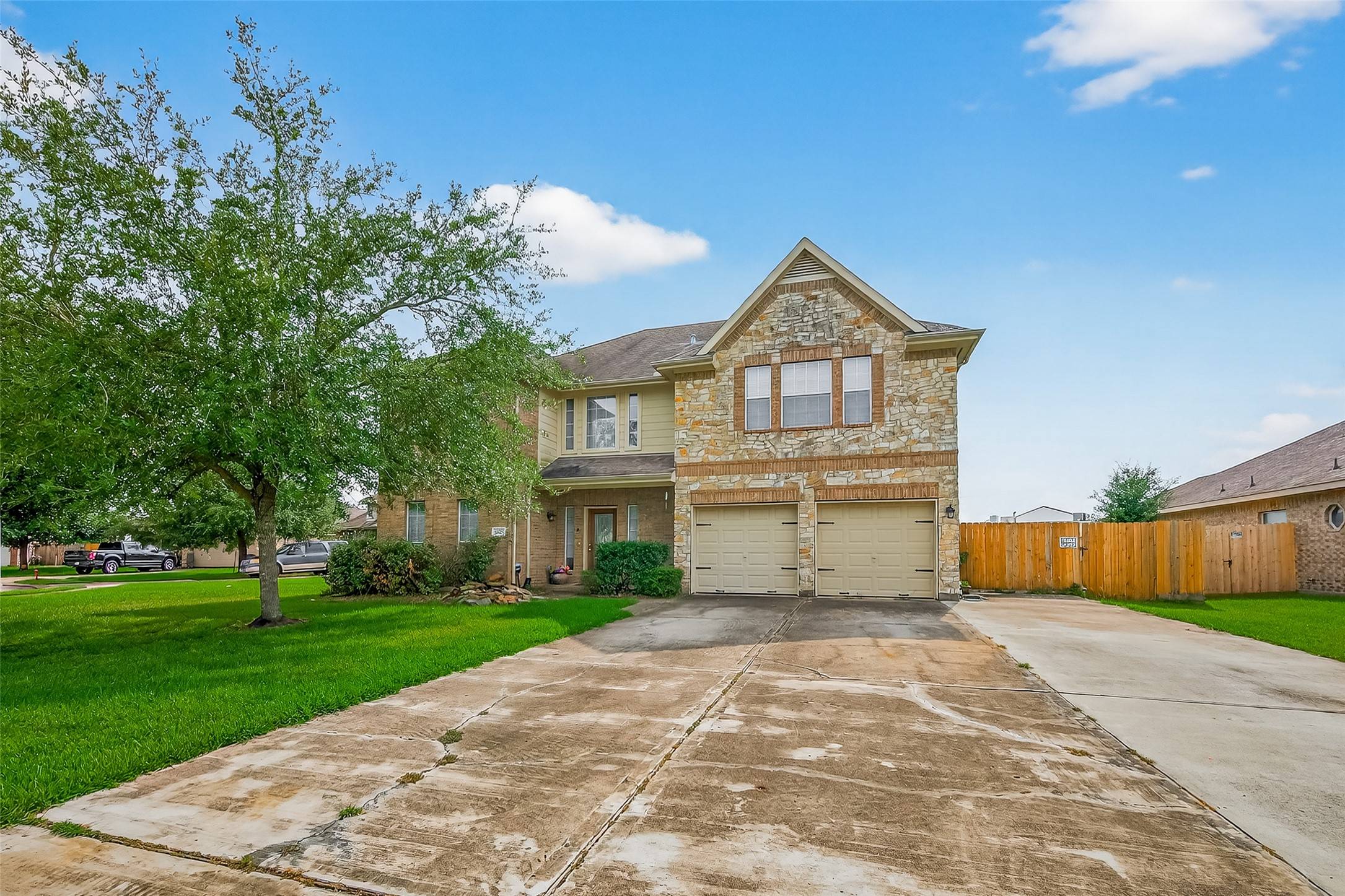 Baytown, TX 77523,8215 Shady Grove ST