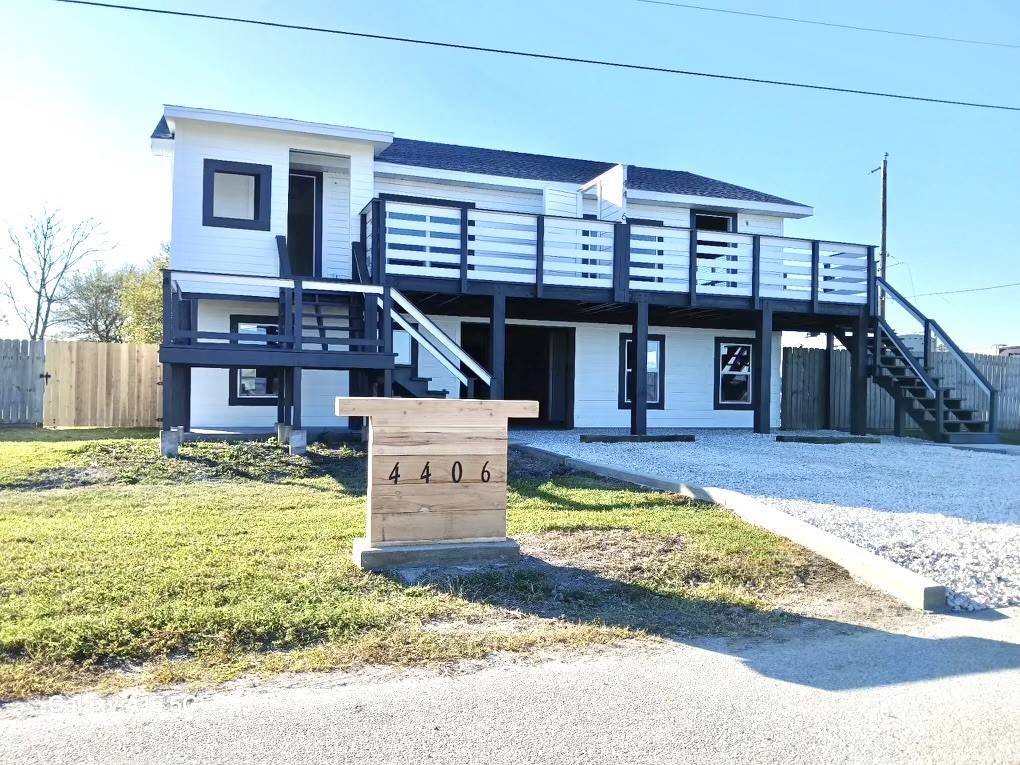 Hitchcock, TX 77563,4406 Helen ST