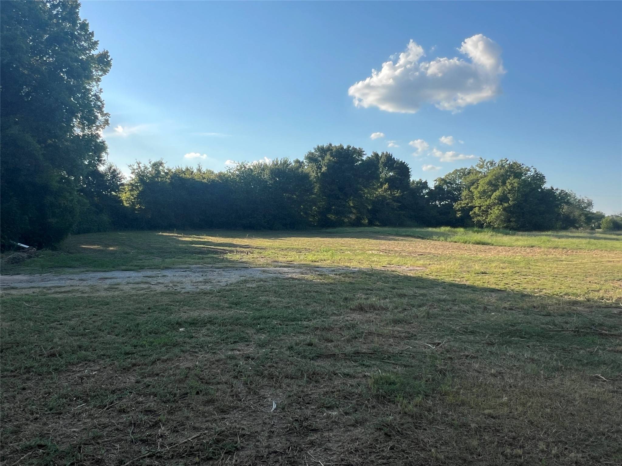 Kosse, TX 76653,303 E Washington