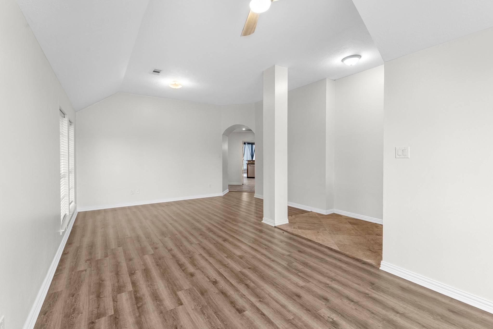 League City, TX 77573,213 Hollander