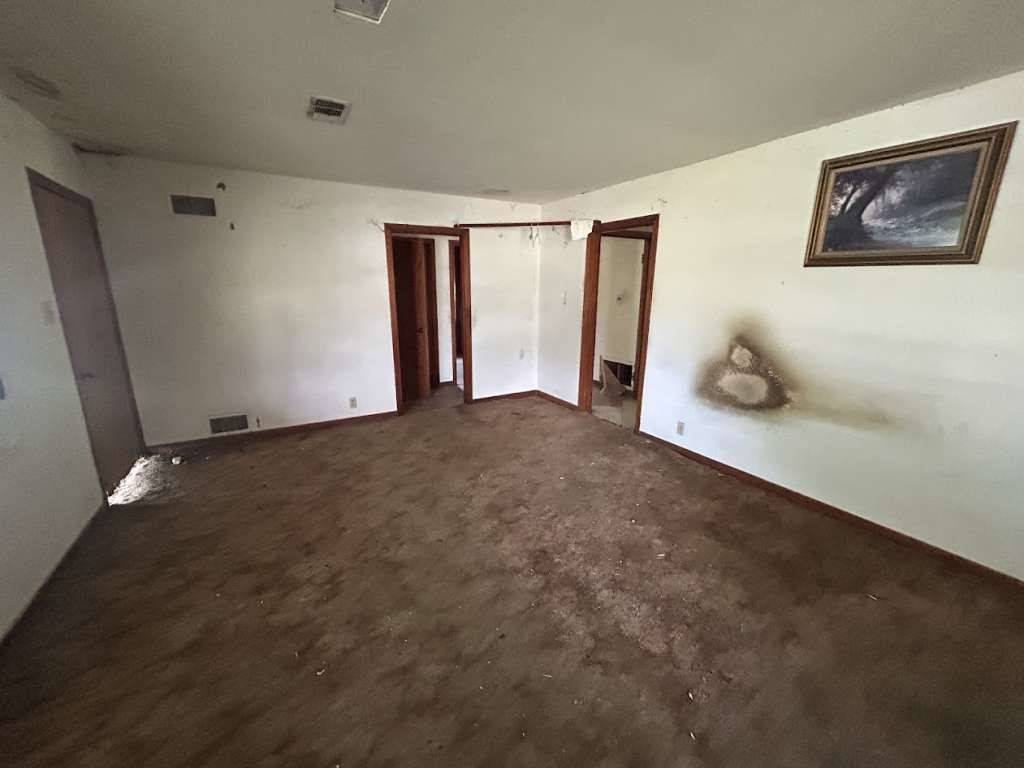 Groves, TX 77619,3429 Graves AVE