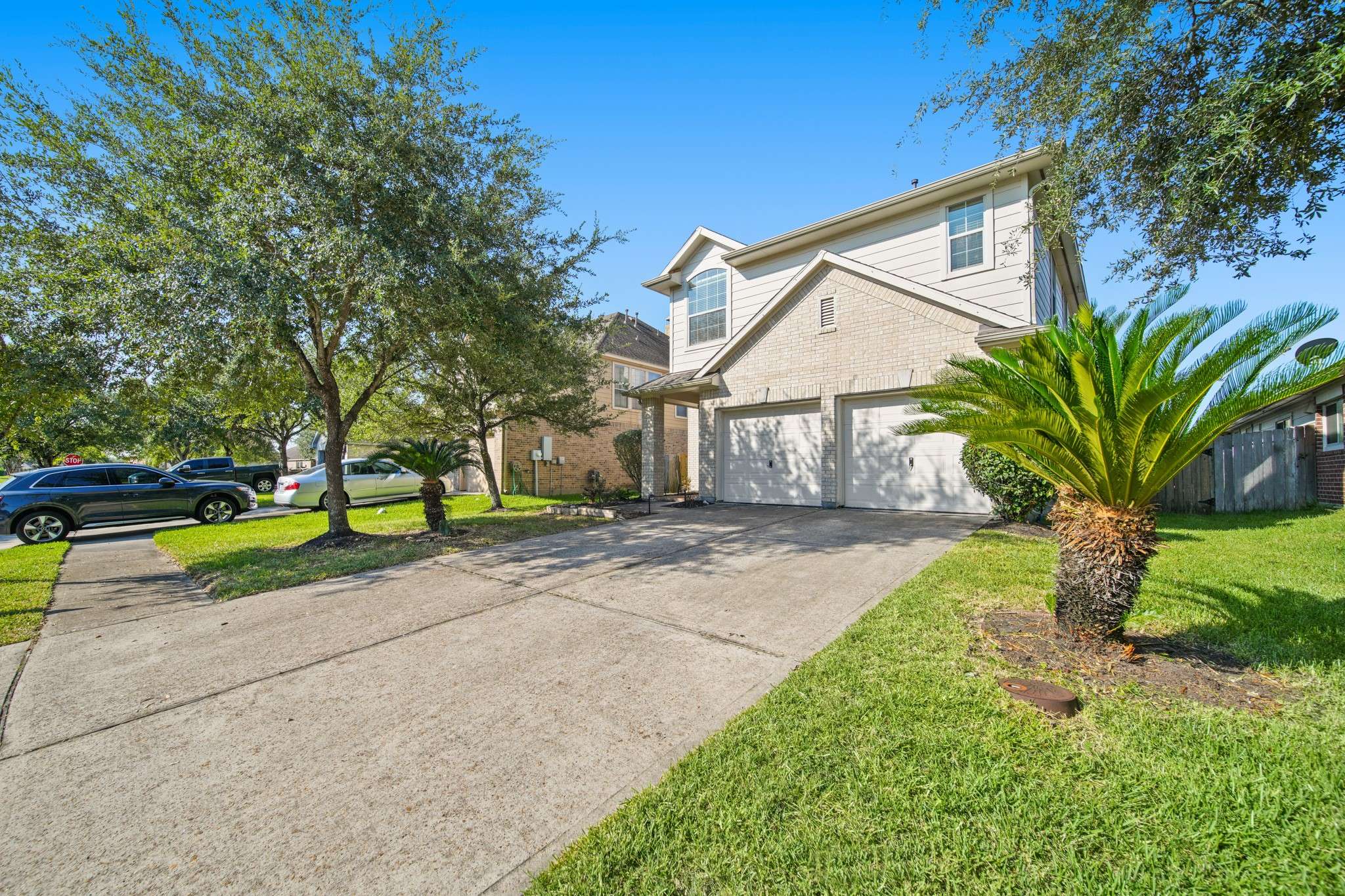 League City, TX 77573,869 Dawn Sky LN