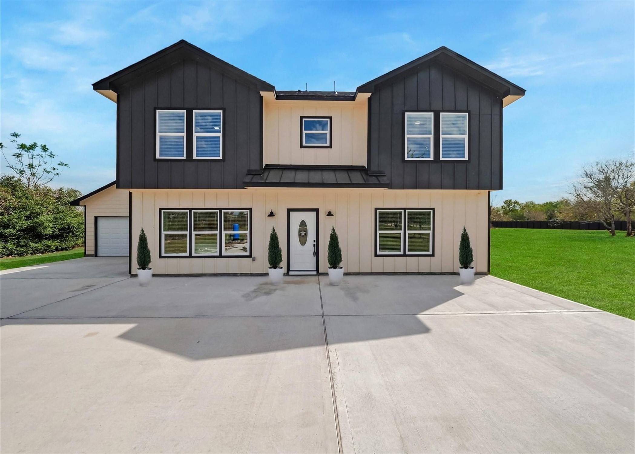 Brookshire, TX 77423,5068 Muske LN