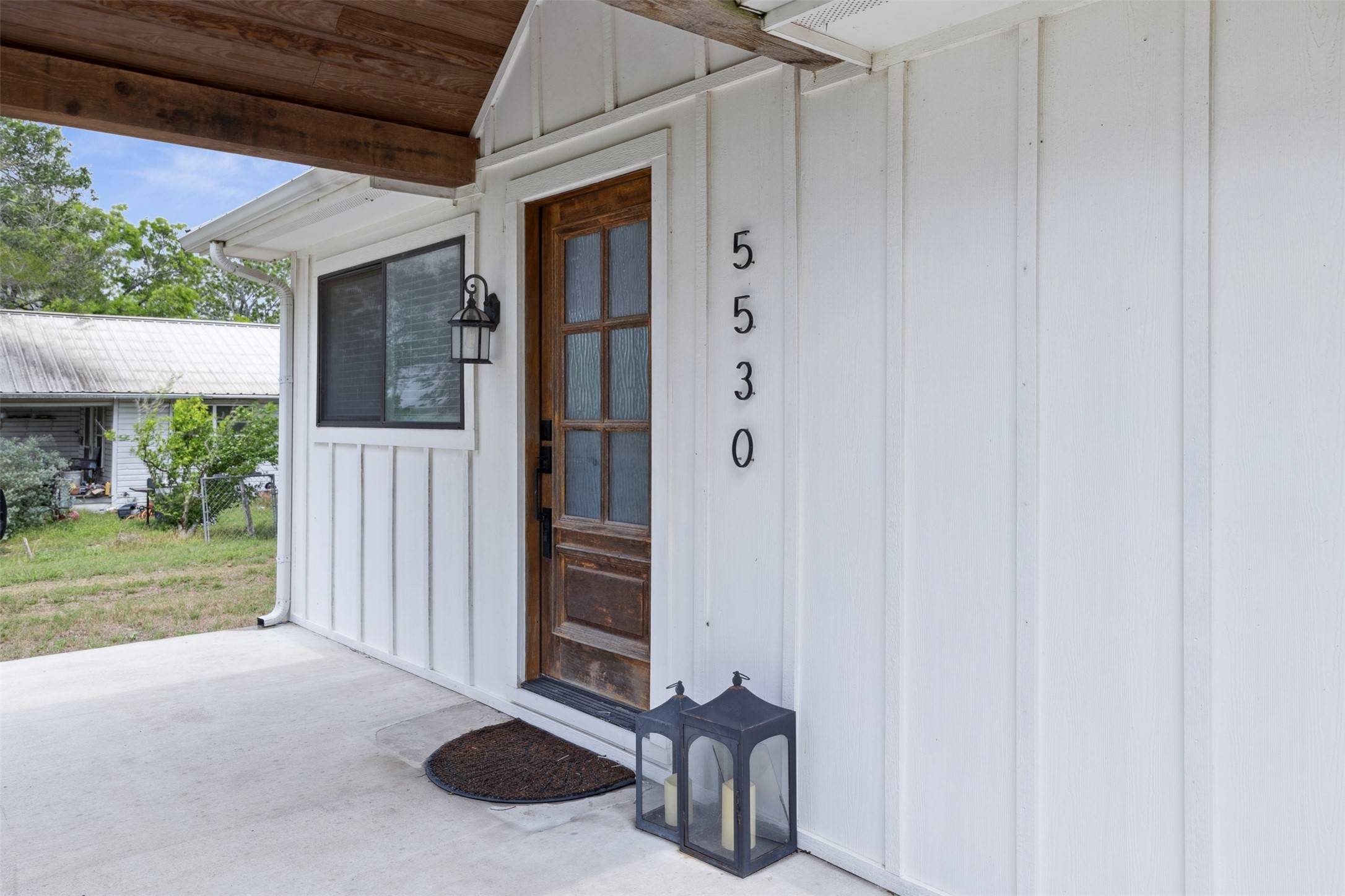 Shiner, TX 77984,5530 US Highway 90a W