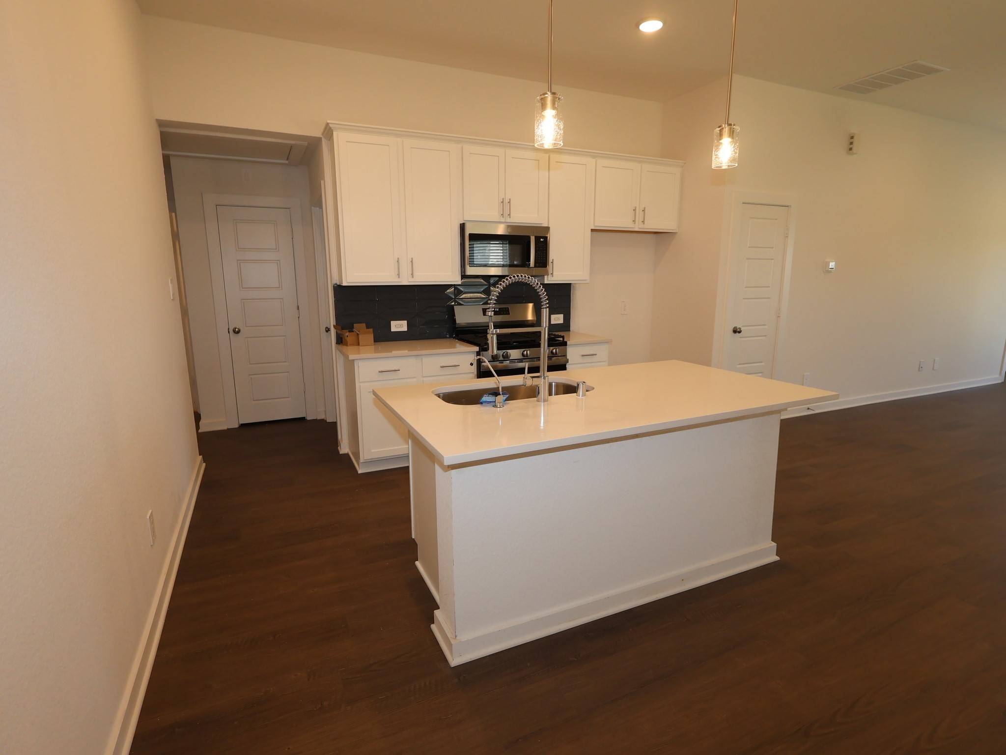 Willis, TX 77378,604 Roaring Falls DR