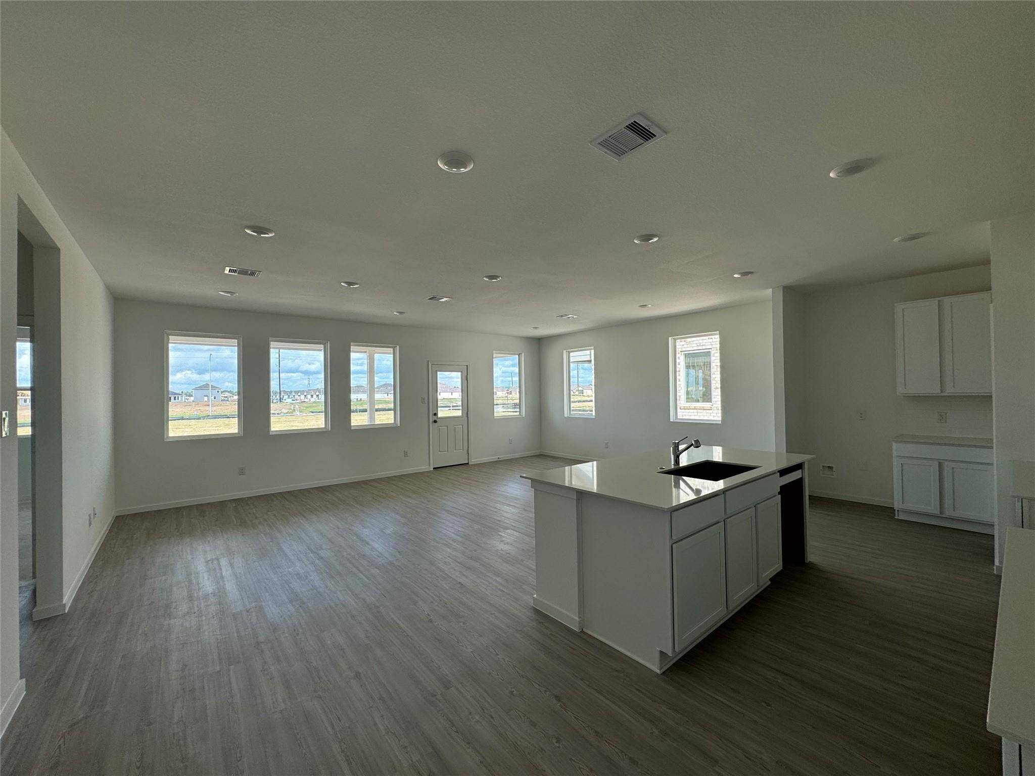 Baytown, TX 77521,9315 Long Fin DR