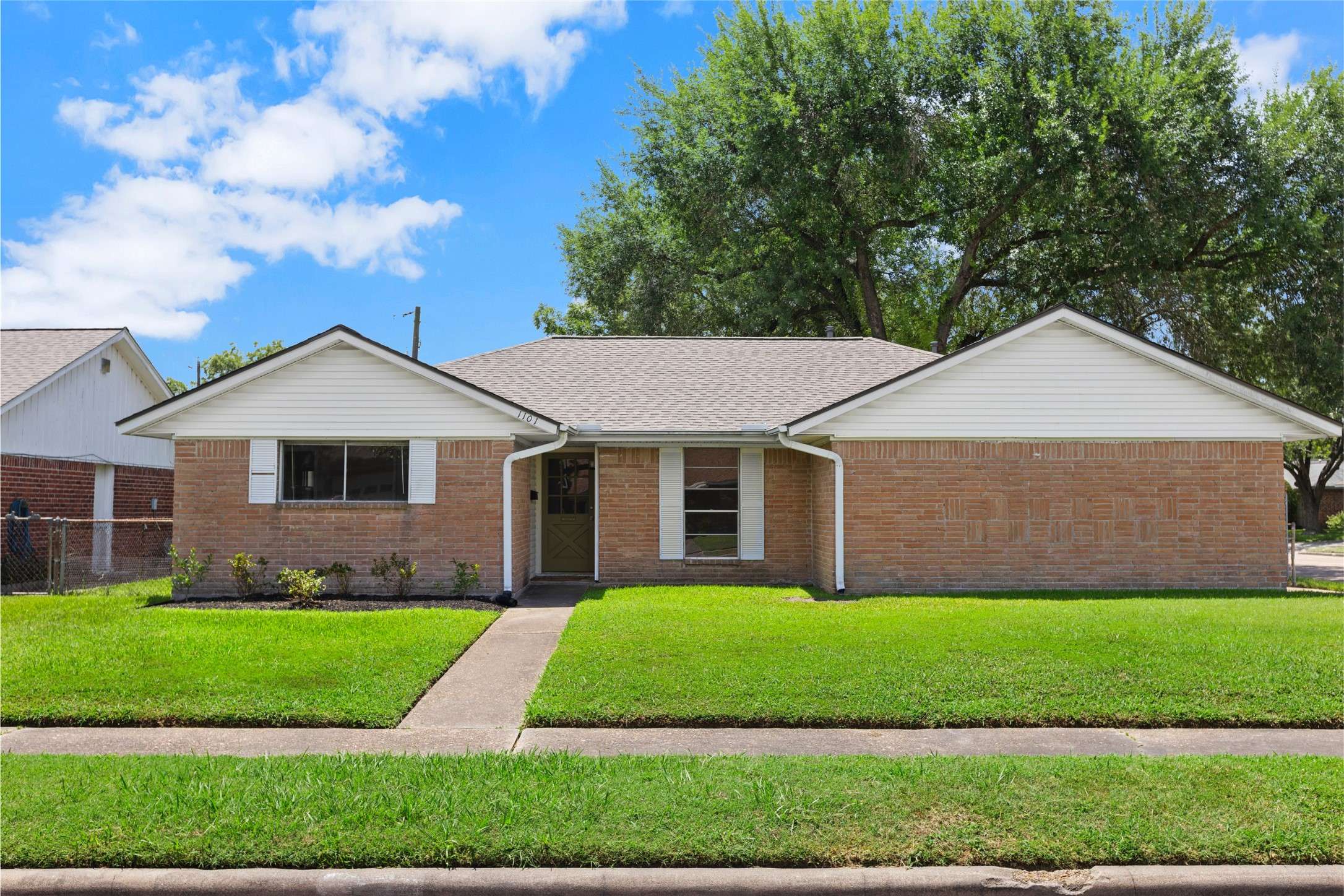 Deer Park, TX 77536,1101 E Rutgers LN