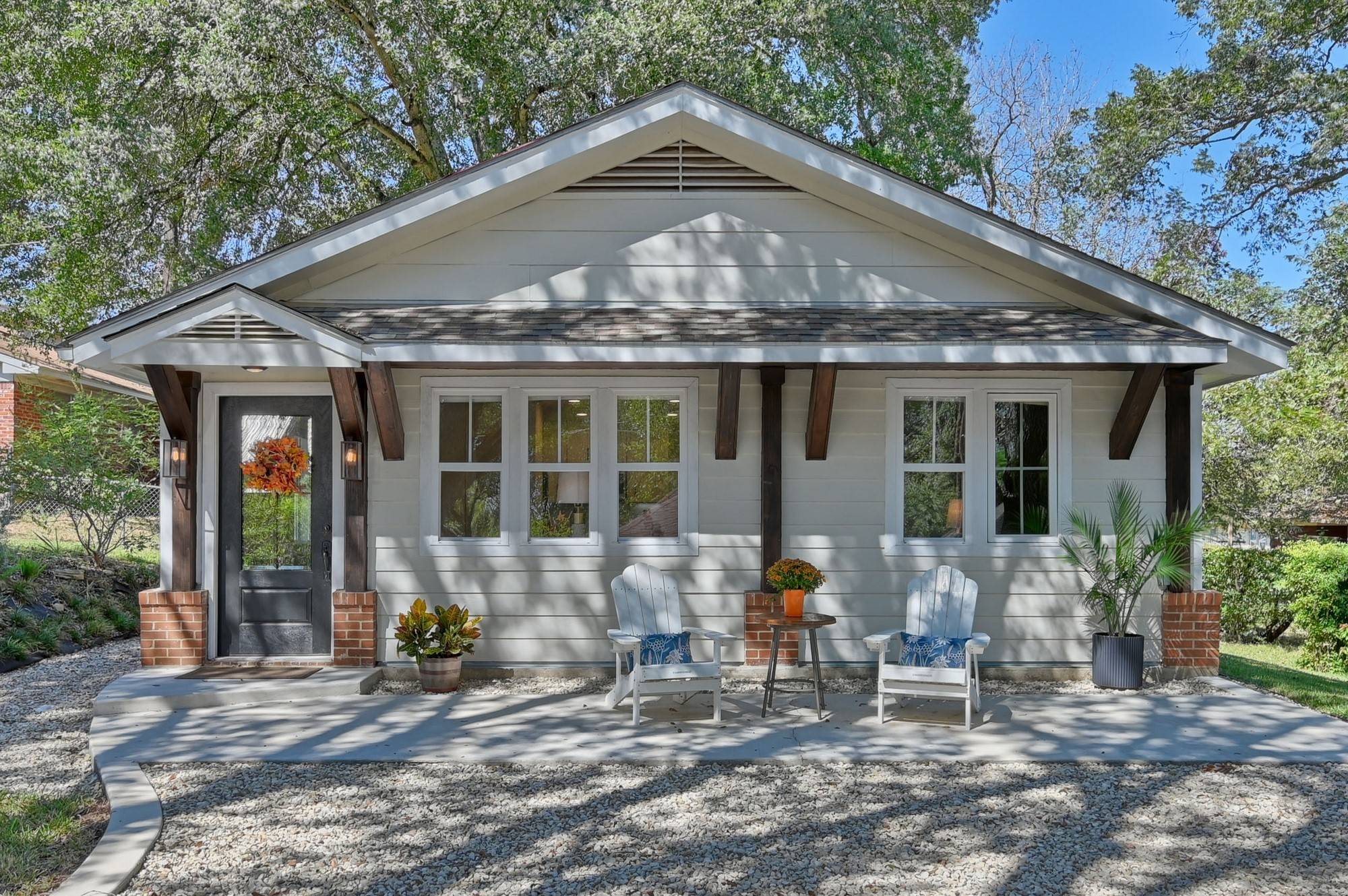 Brenham, TX 77833,101 E Bryan ST