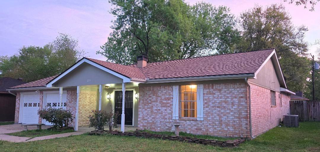 League City, TX 77573,213 Oakwood ST