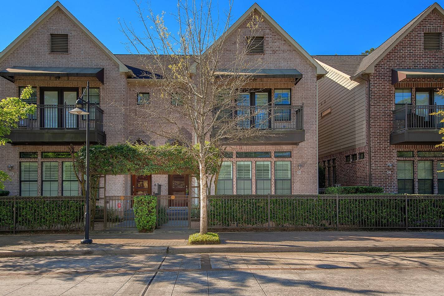 The Woodlands, TX 77380,12 Riva ROW