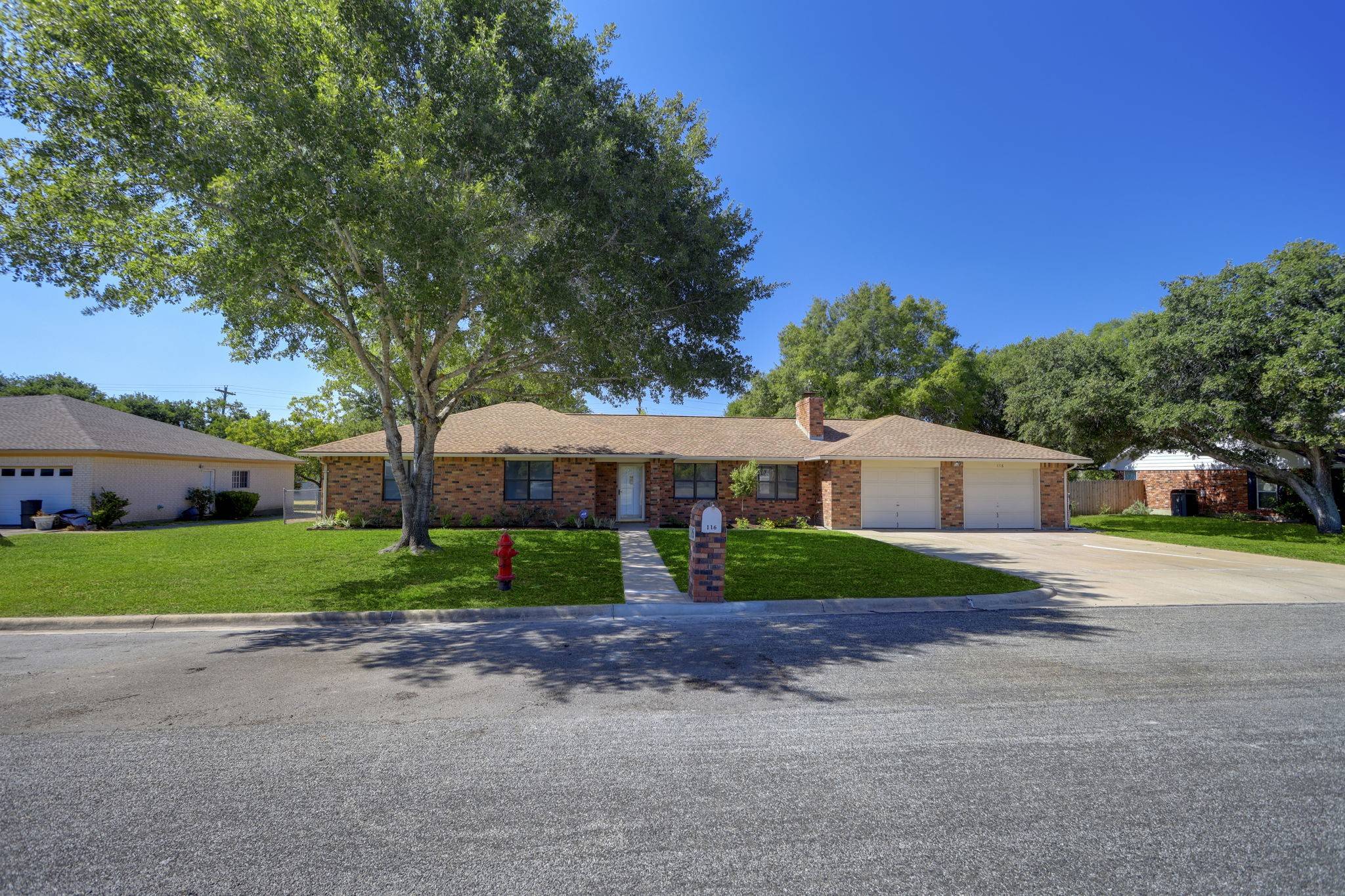 Schulenburg, TX 78956,116 Anderson ST