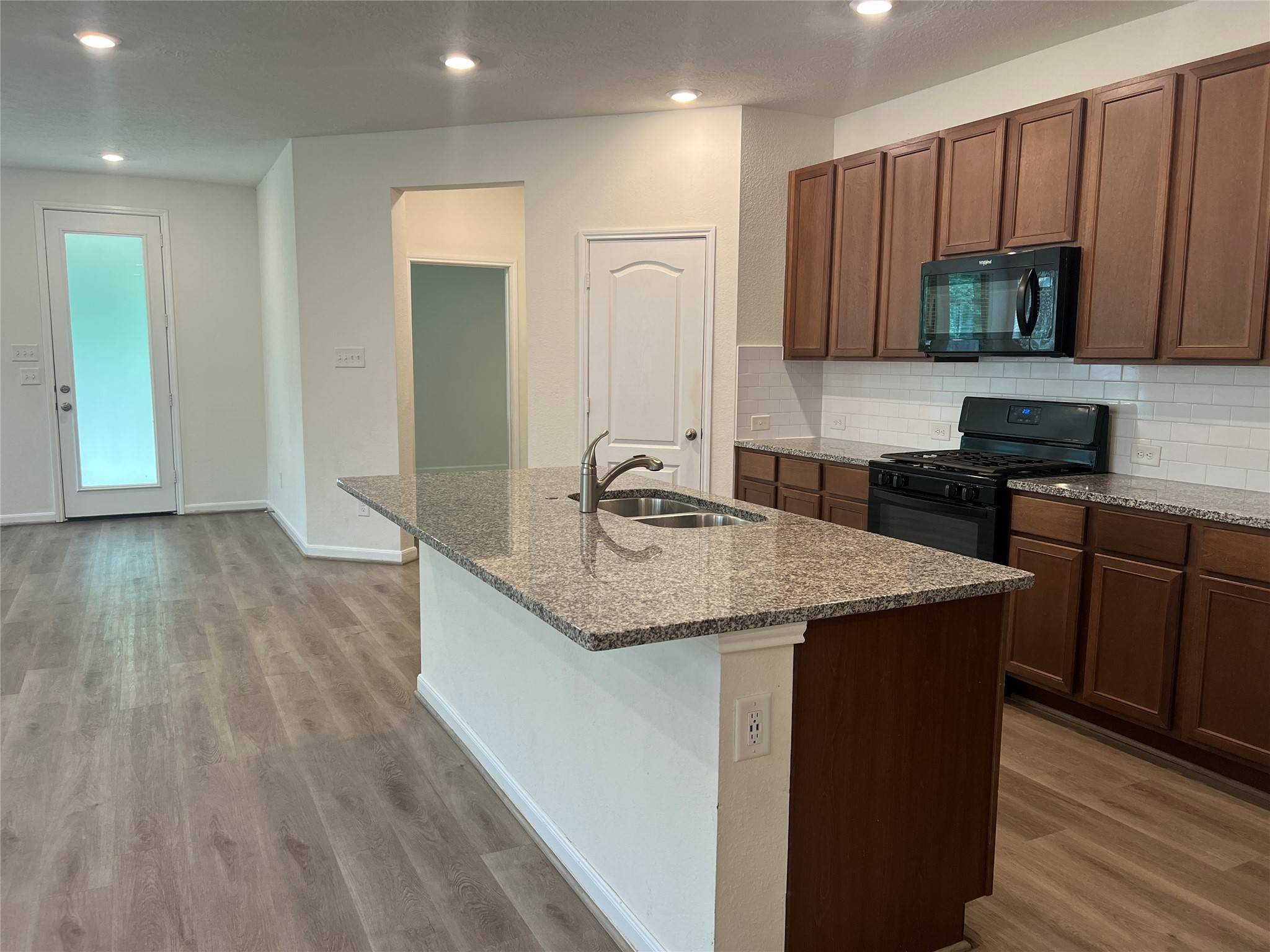 Magnolia, TX 77354,8613 Cimarron Mesa LN