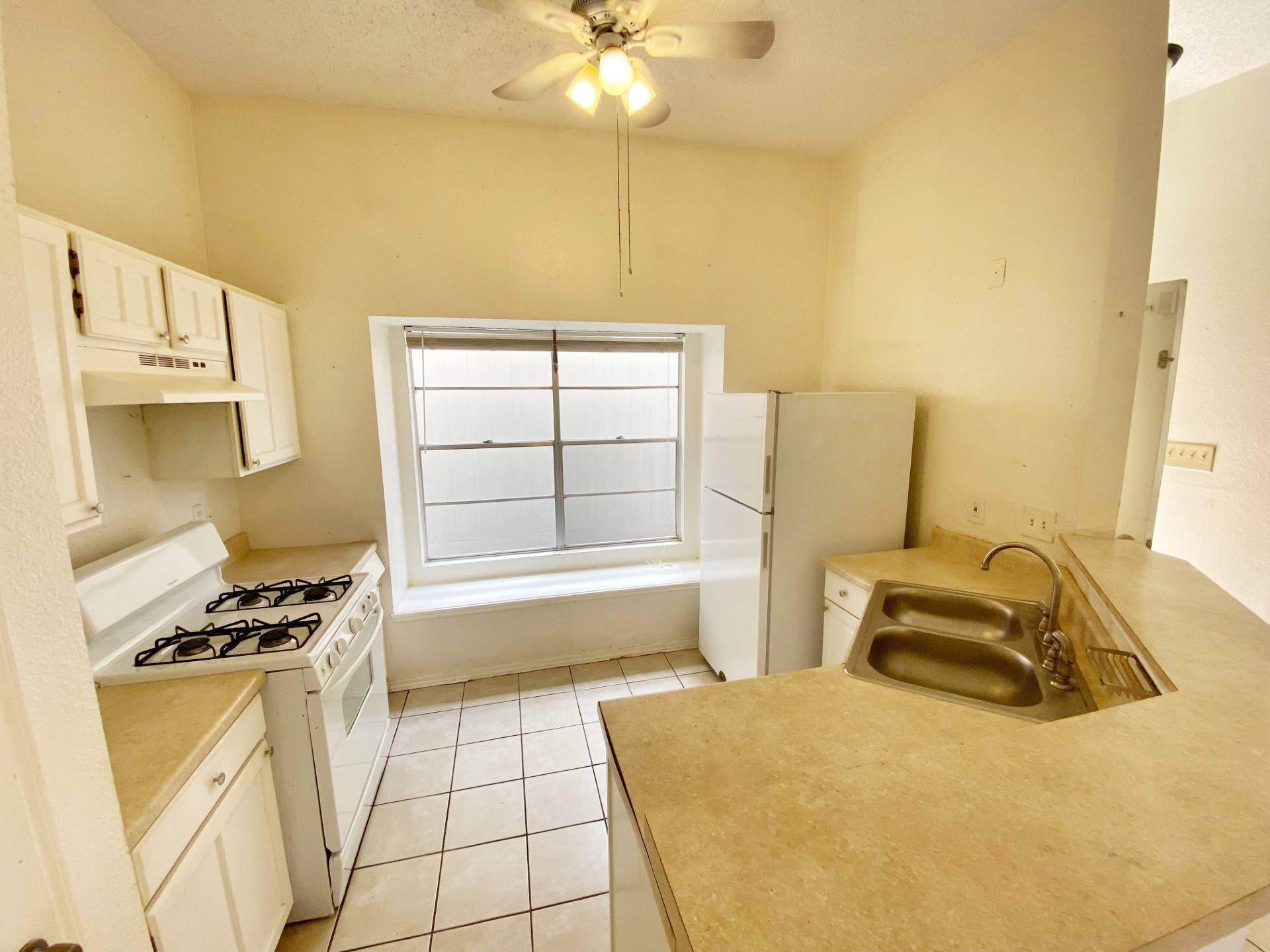 Houston, TX 77066,4411 Conward DR