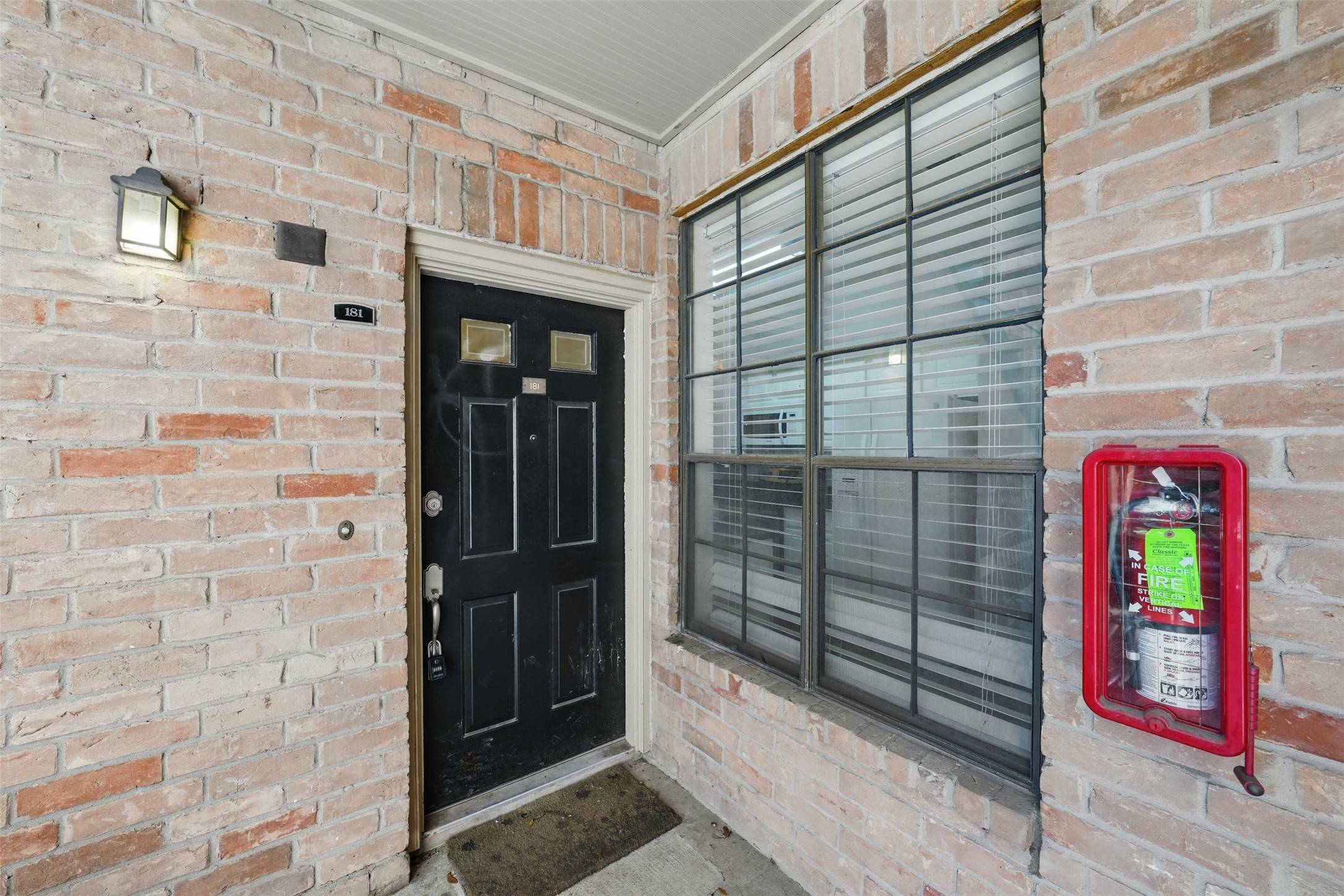 Houston, TX 77030,2255 Braeswood Park Dr #181