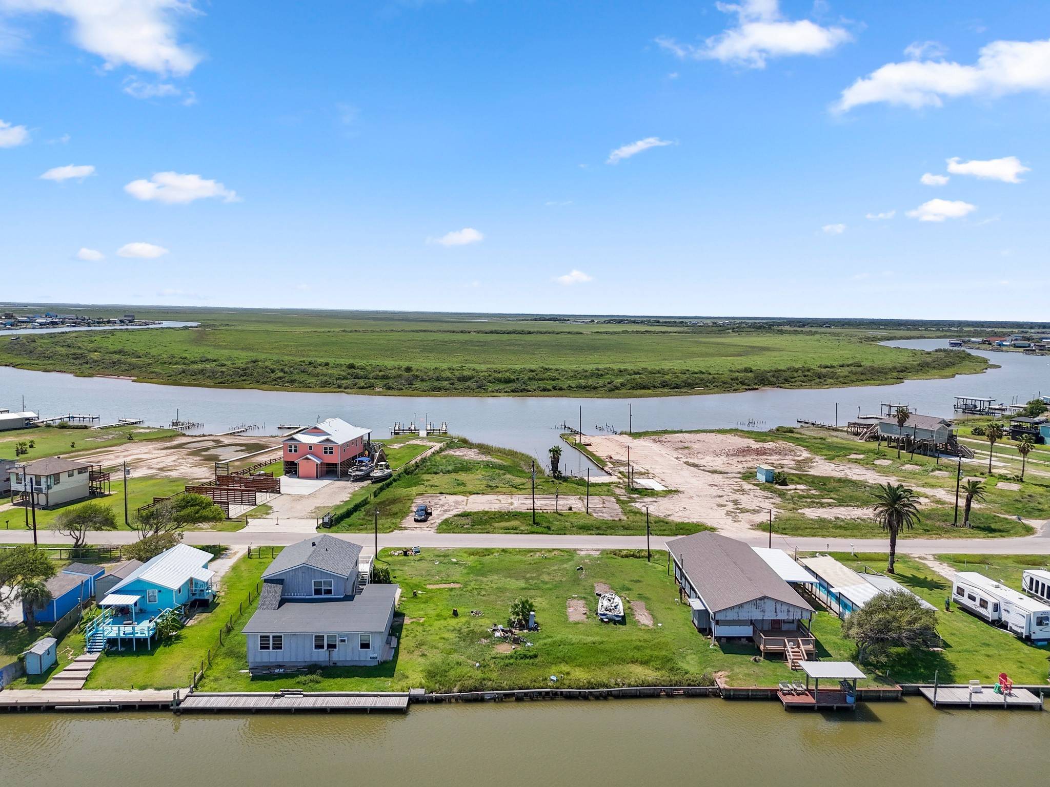 Sargent, TX 77414,1087 County Road 201
