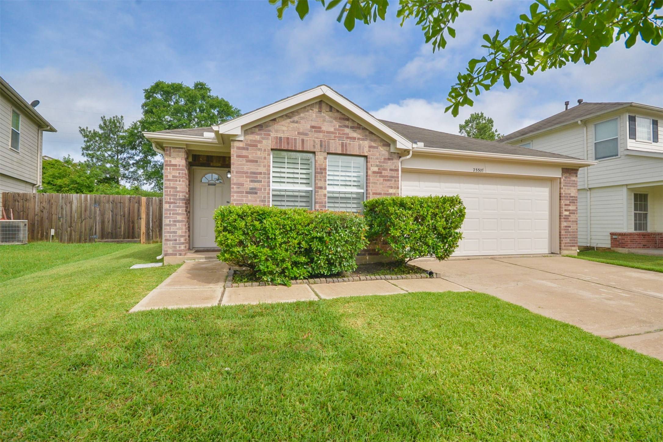 Spring, TX 77373,23307 Leafstone LN