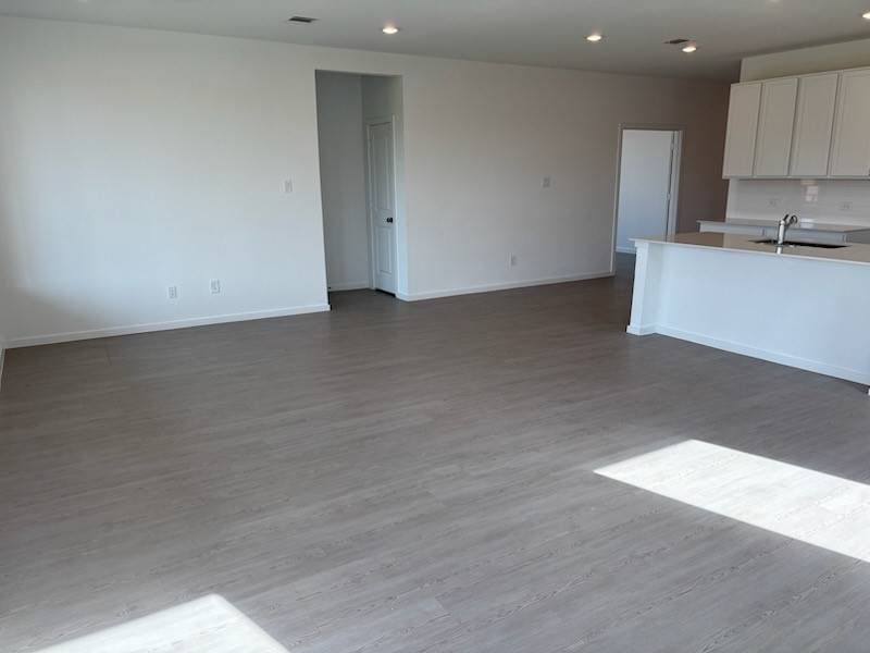 Angleton, TX 77515,204 Amy ST
