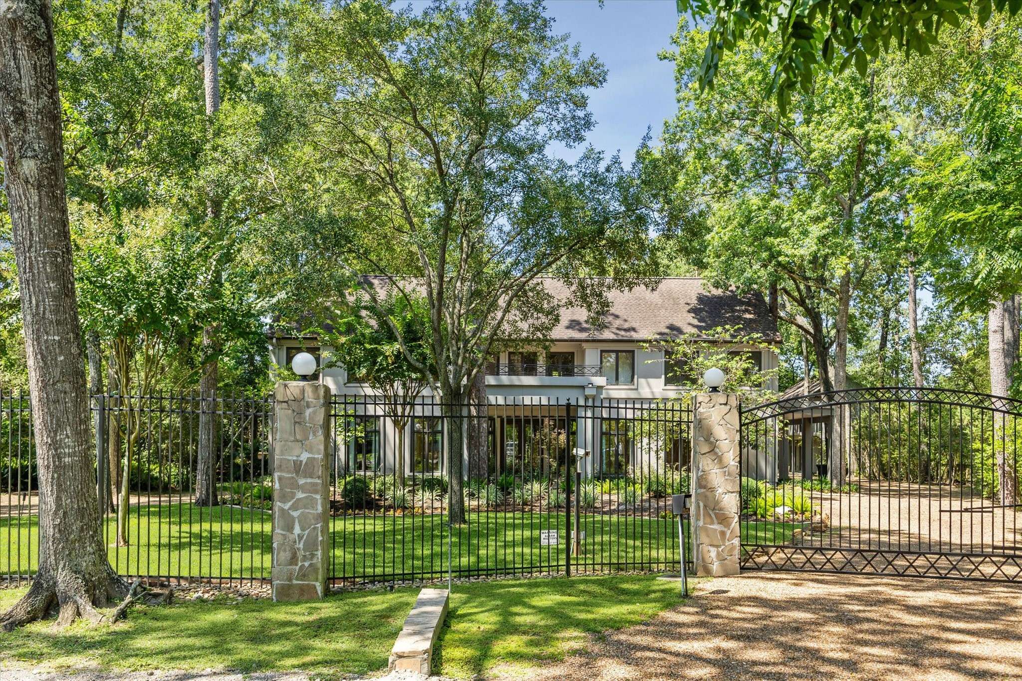 Houston, TX 77063,14 1/2 W Shady LN