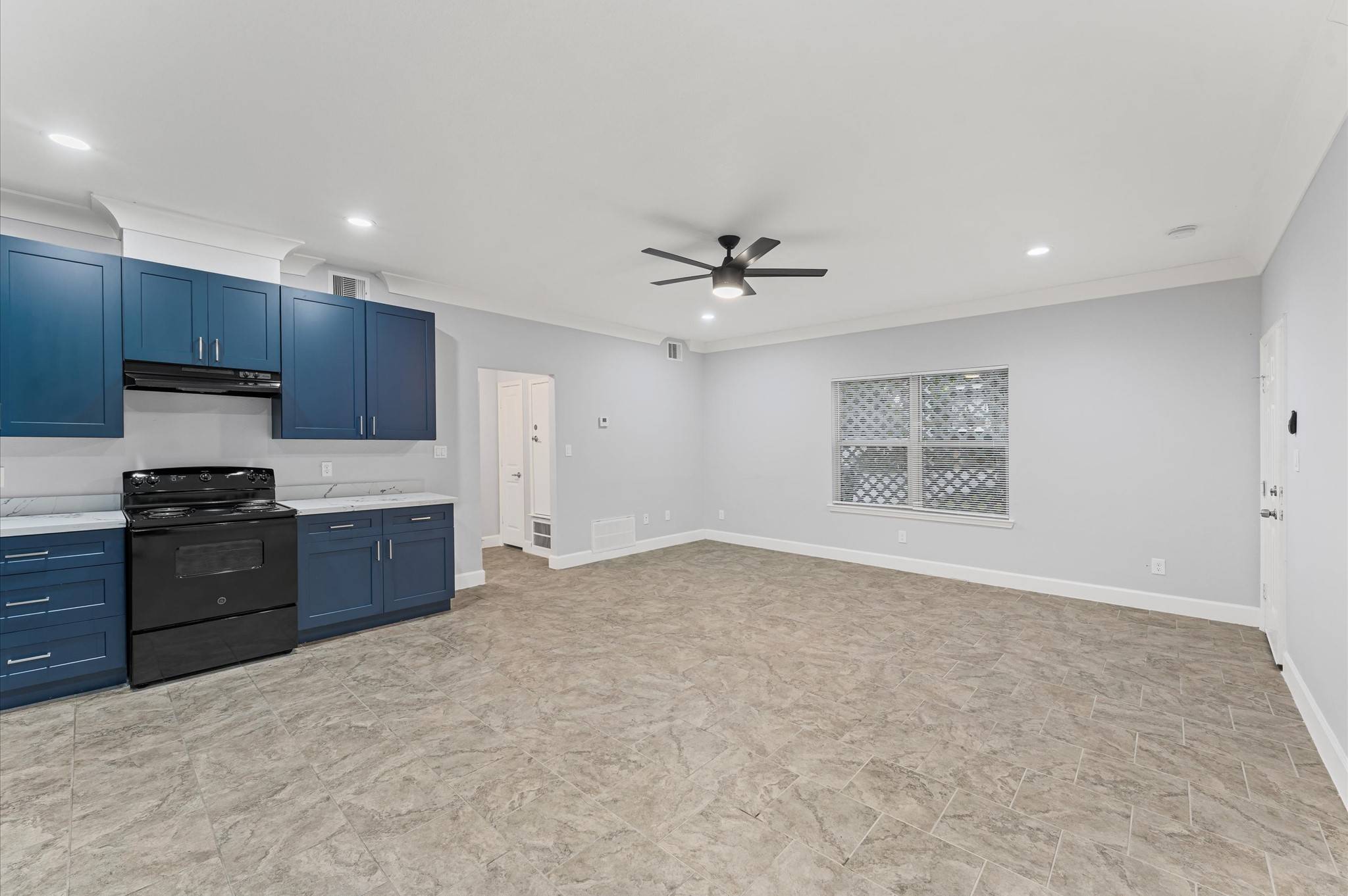 Houston, TX 77017,8221 Brockton ST