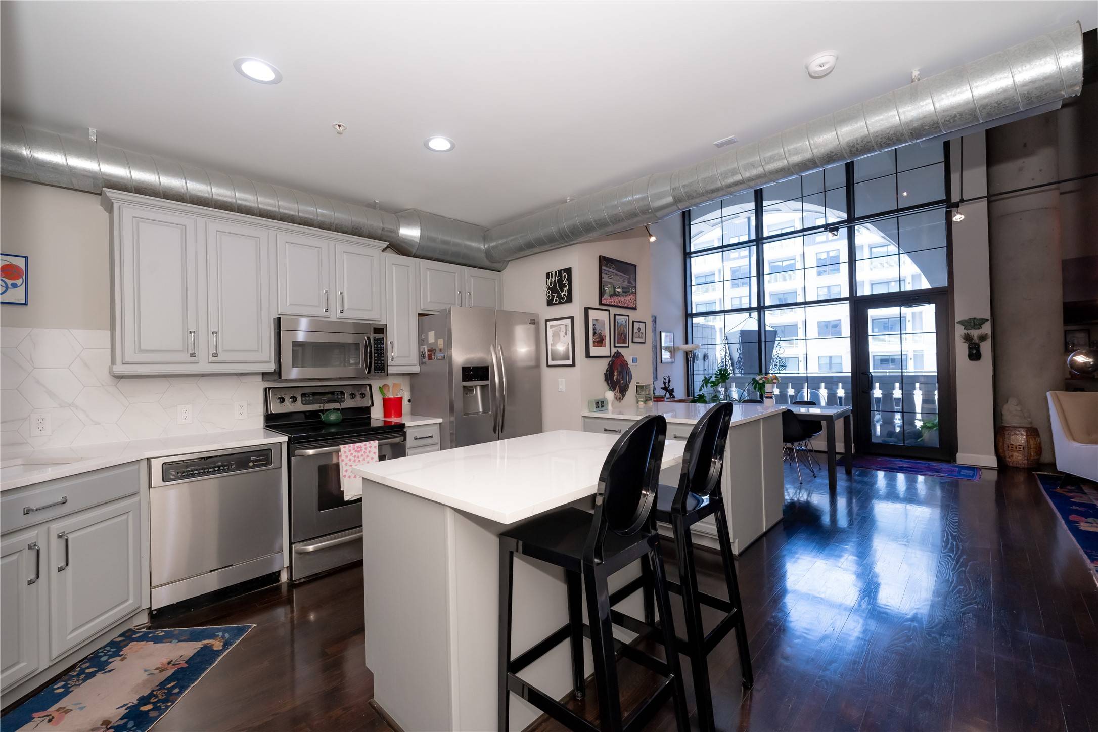 Houston, TX 77019,1005 S Shepherd DR #418